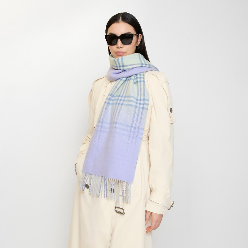 Gradient Check Cashmere Scarf 3