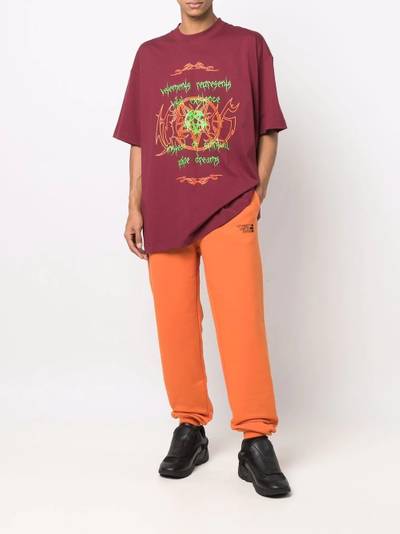 VETEMENTS oversize graphic-print T-shirt outlook