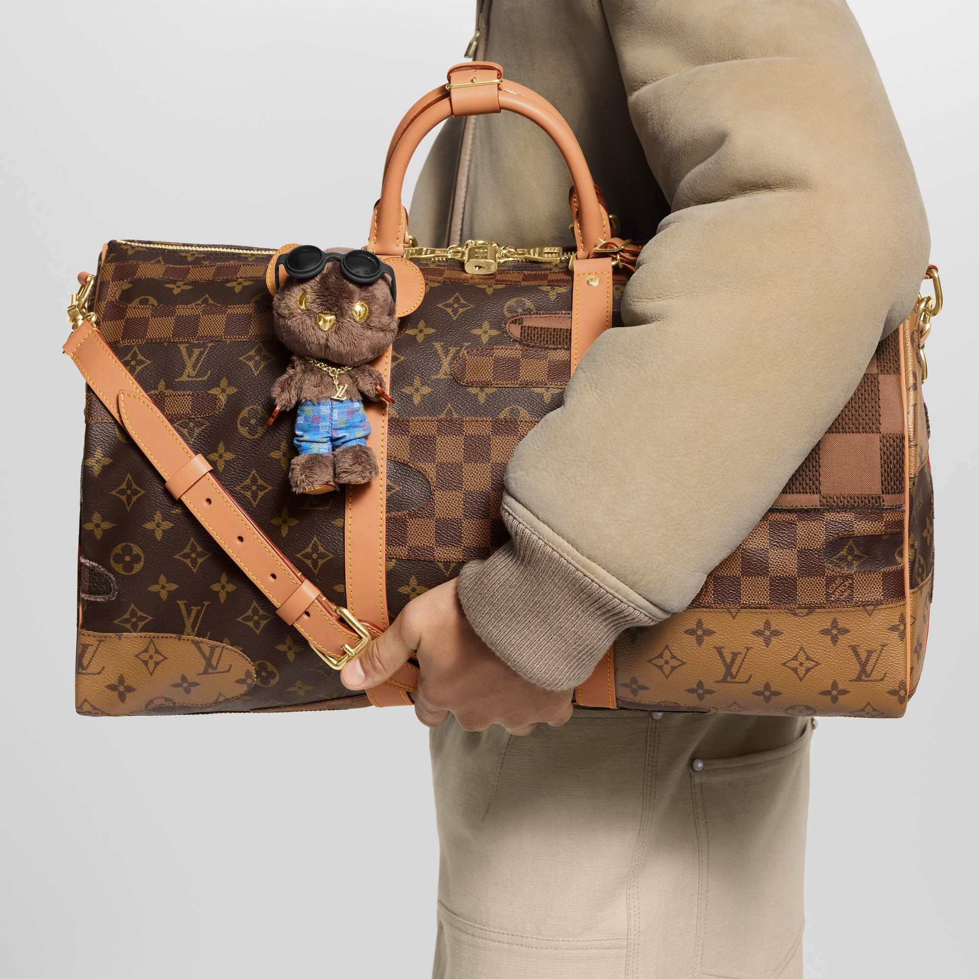 LV Louis Bear Bag Charm - 3