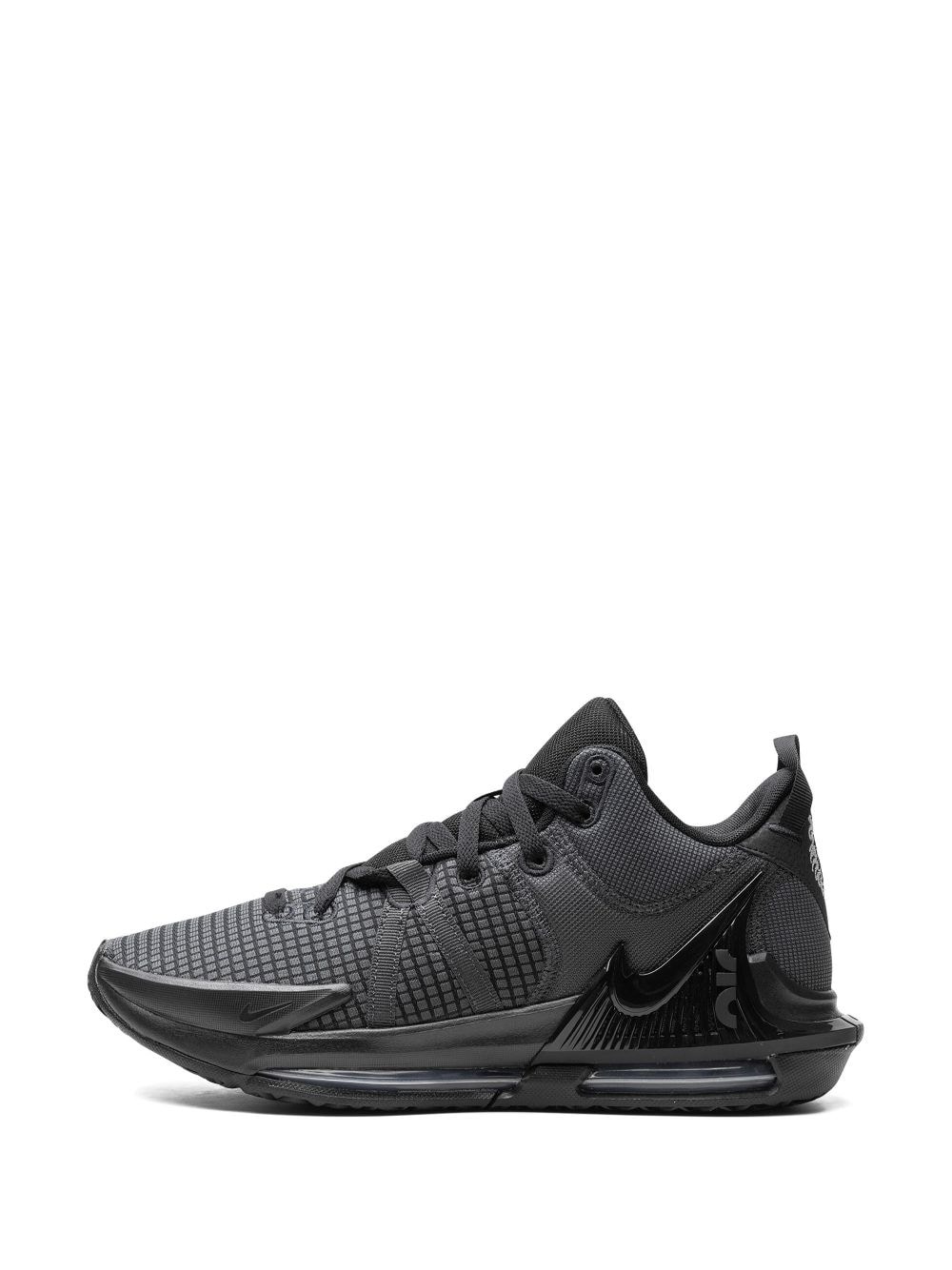 LeBron Witness 7 sneakers - 5