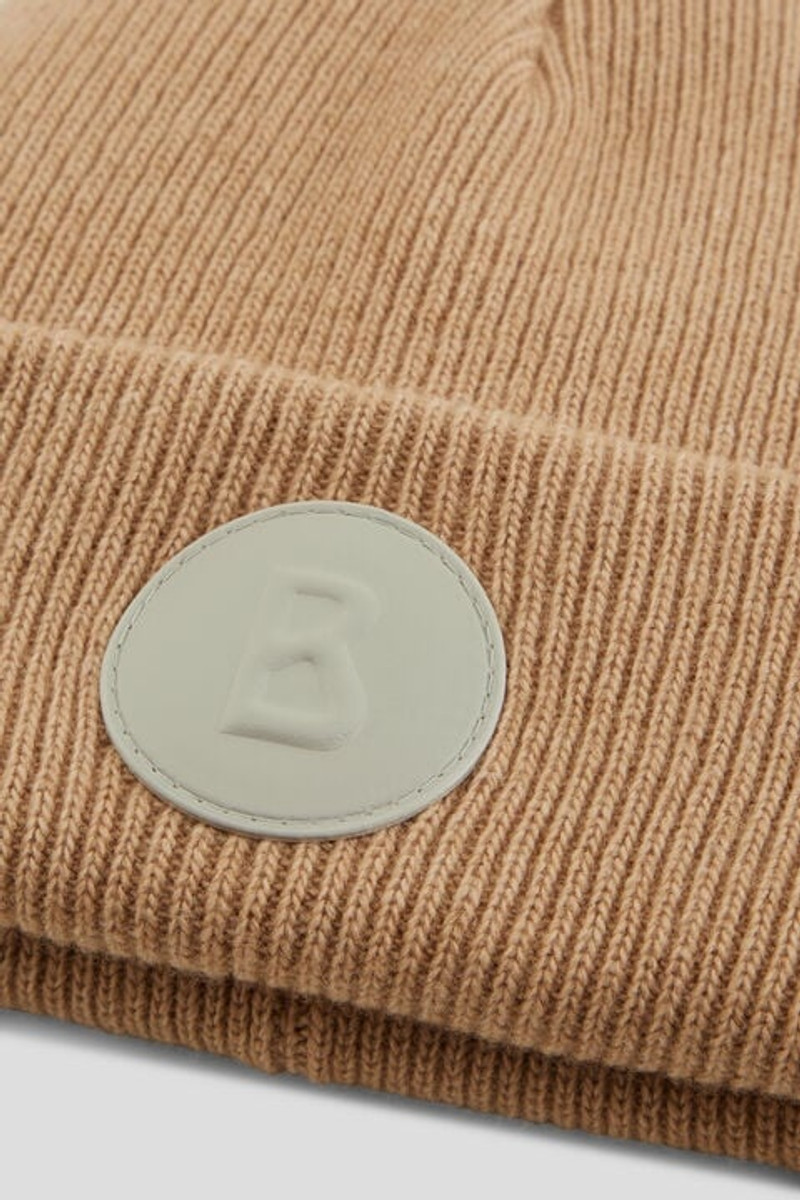 BOGNER Gustav Beanie in Camel outlook