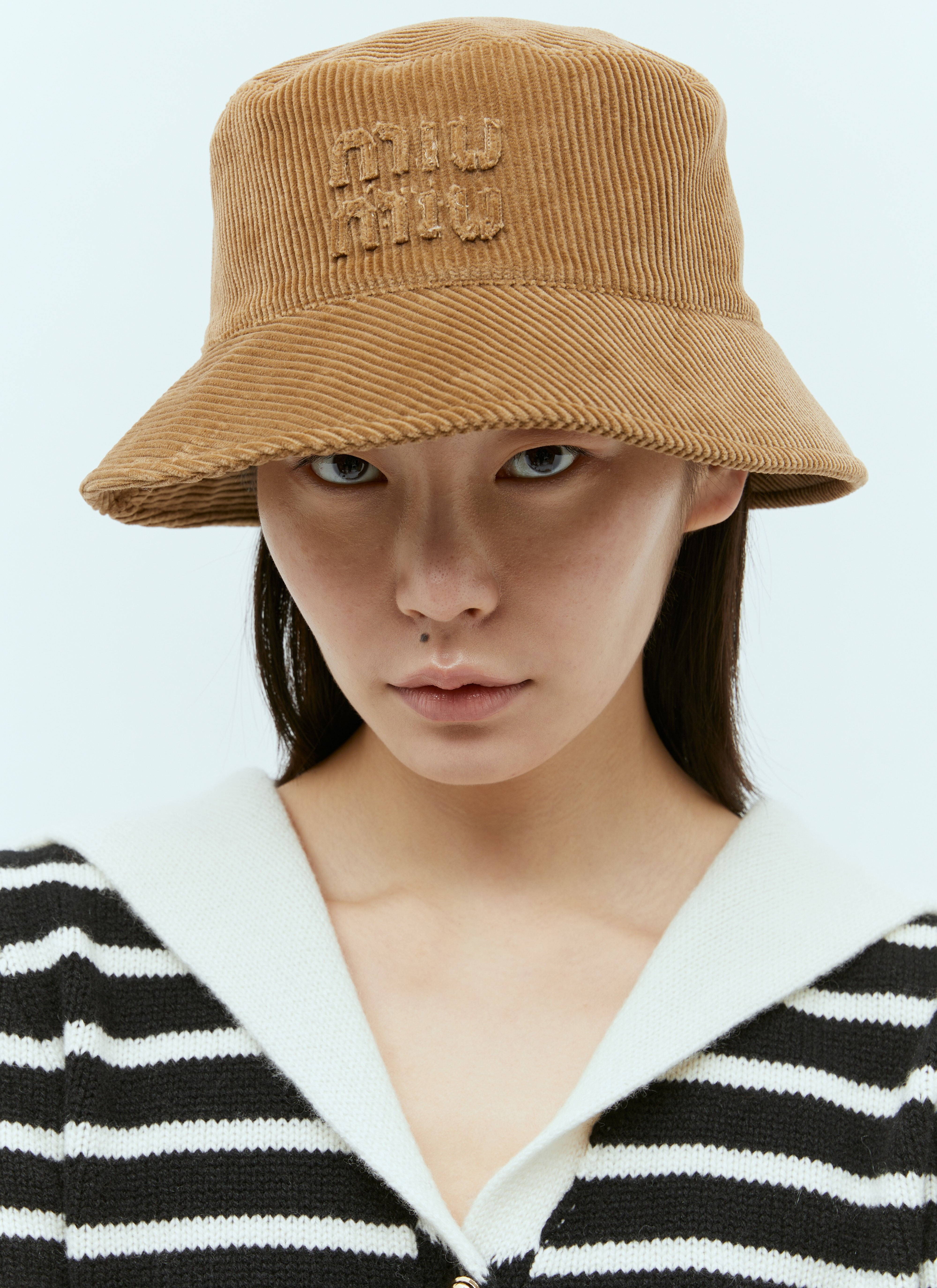Miu miu women’s hats Miu Miu Velvet baseball cap Brown - Women | VIETTI Online Store main image 4