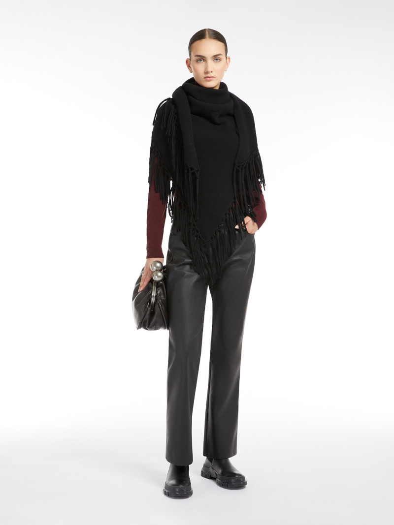 TORNADO Triangular wool shawl 1