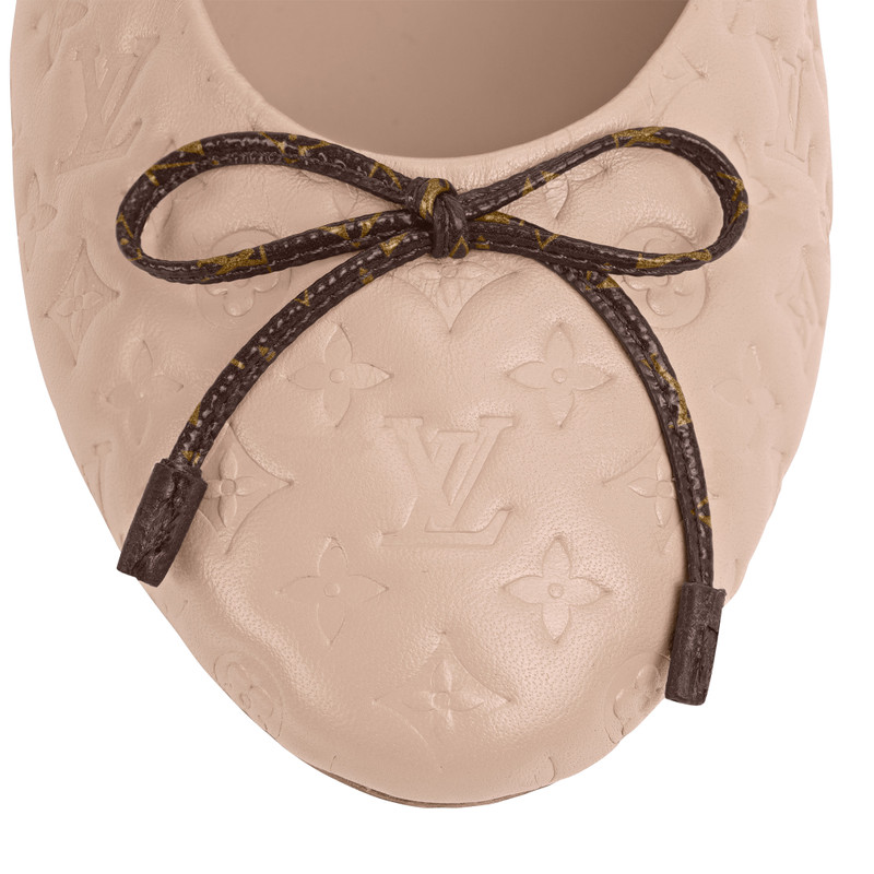 Nina Flat Ballerina 6