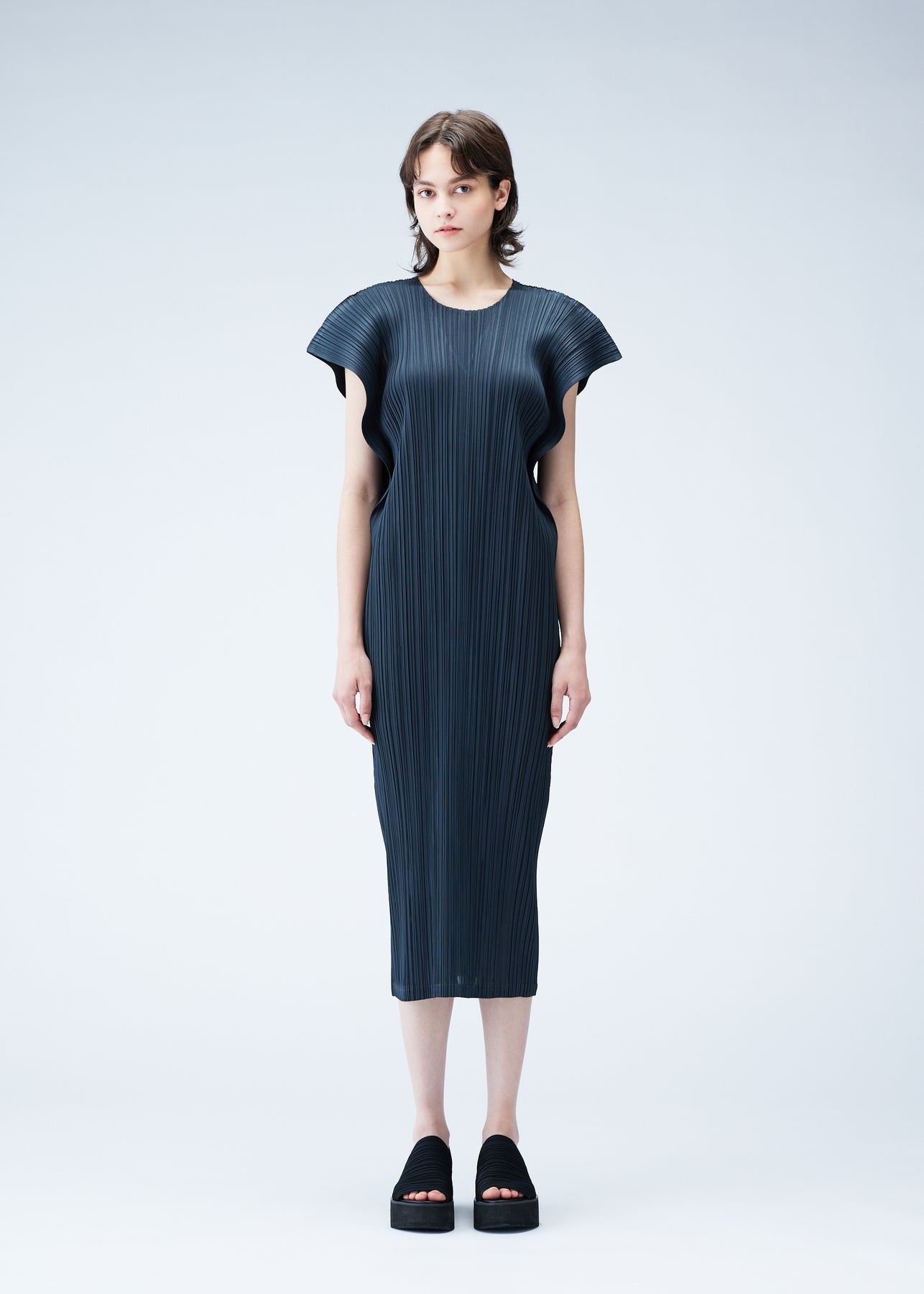 MONTHLY COLORS : MARCH DRESS - 2
