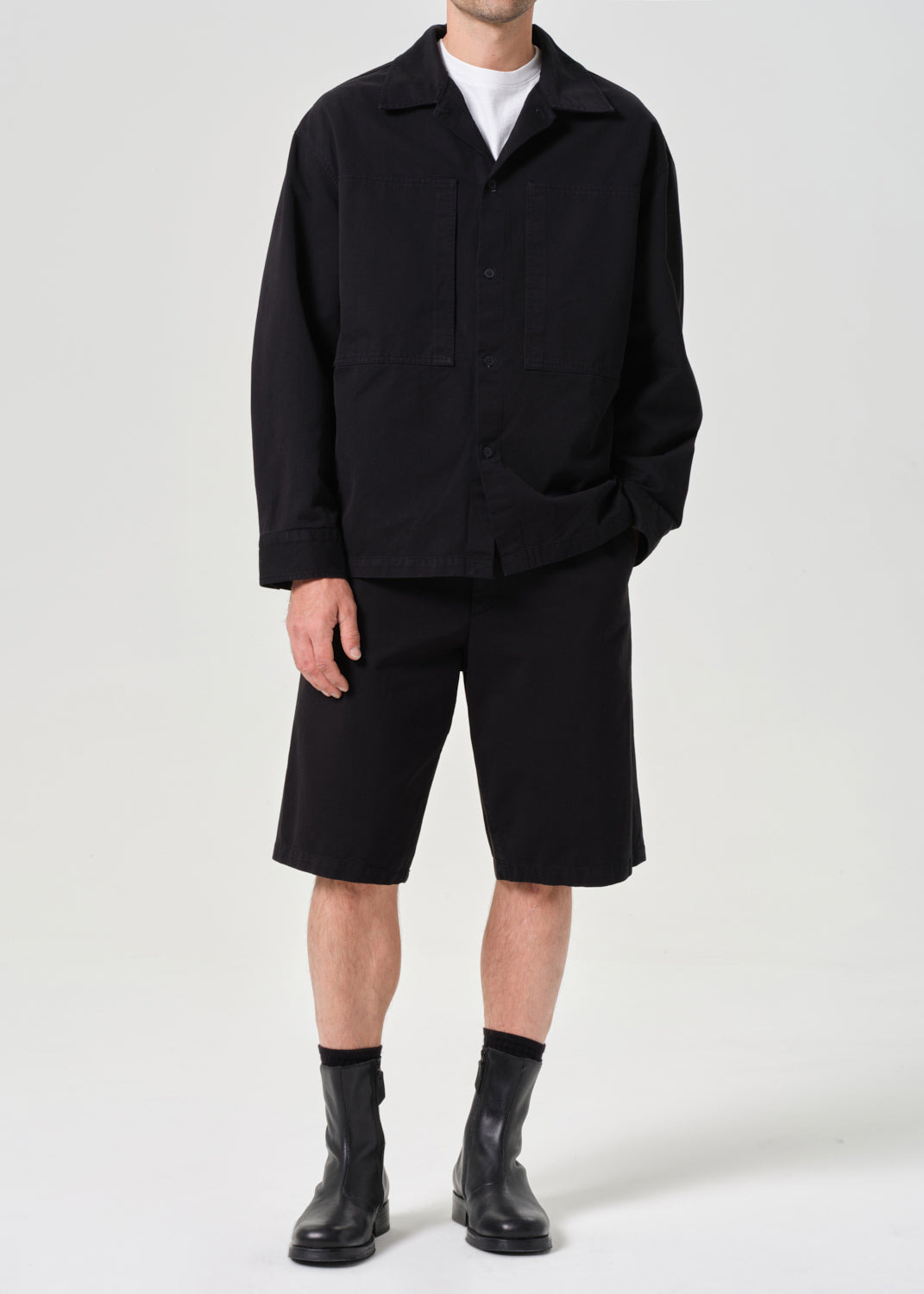 COSMO SHORT IN BLACK - 2
