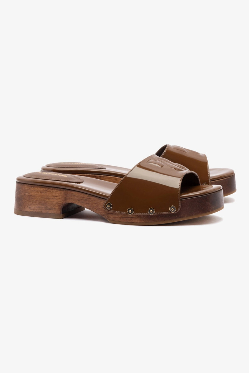 Zuzi Mule In Burnt Umber Patent Leather 3