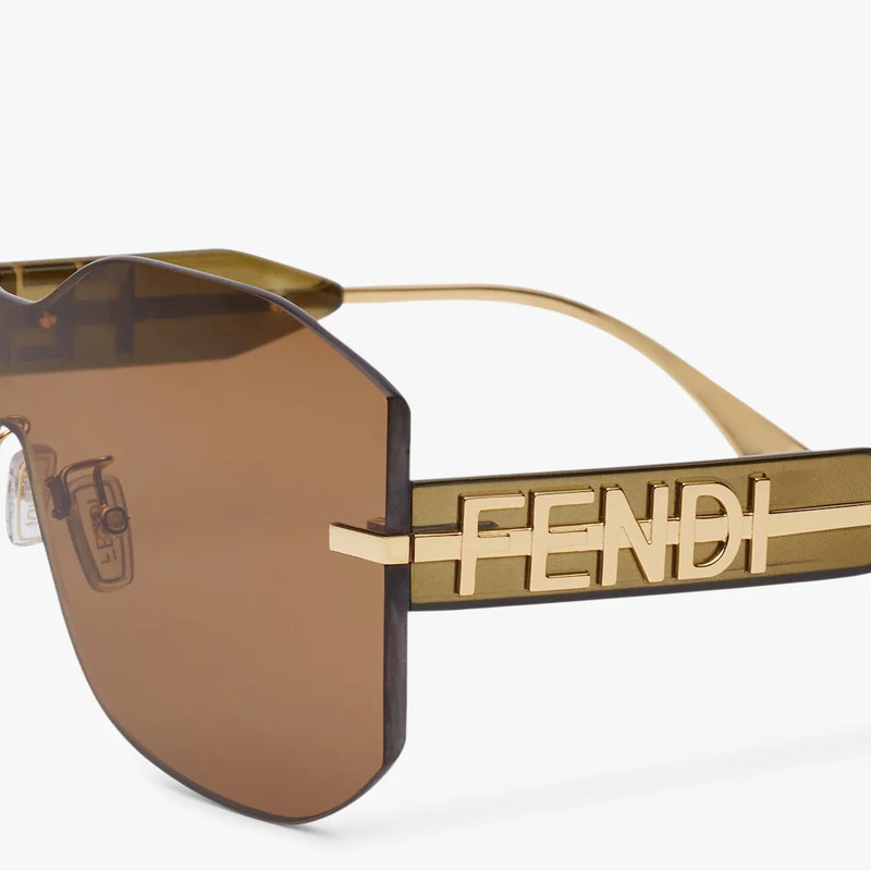 Rectangular Fendigraphy shield sunglasses inspired by the Hobo bag. Temples with in-line gold-colore 3