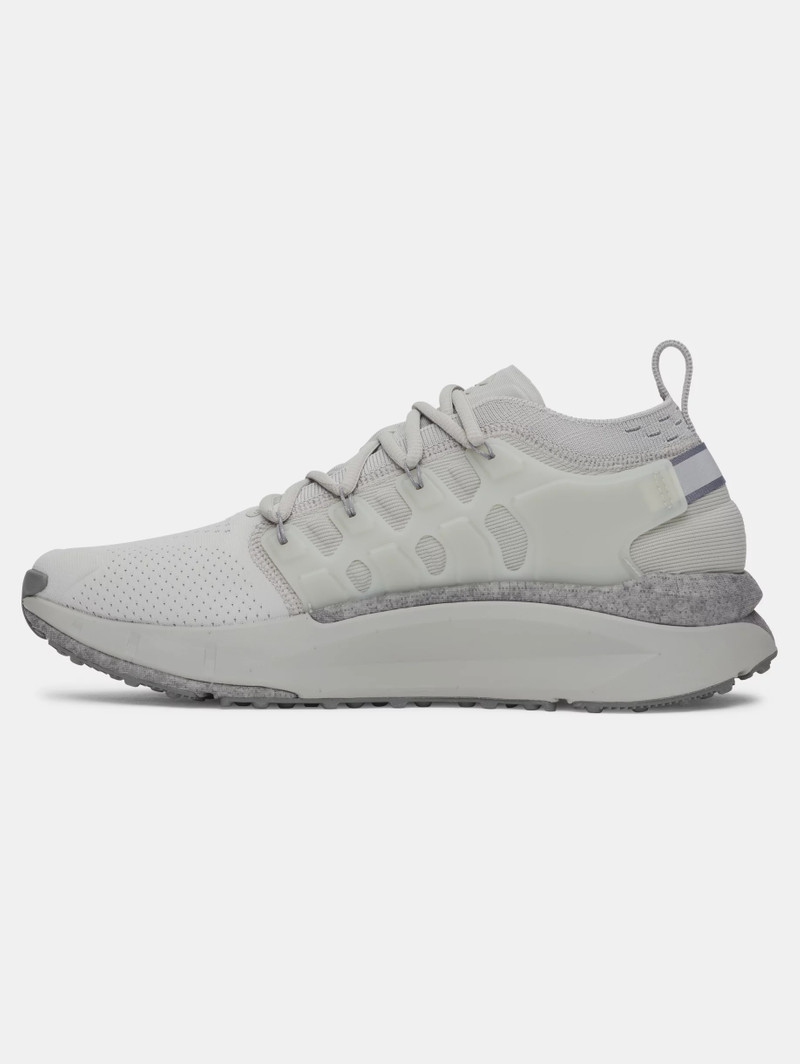 Under Armour UA Phantom X outlook