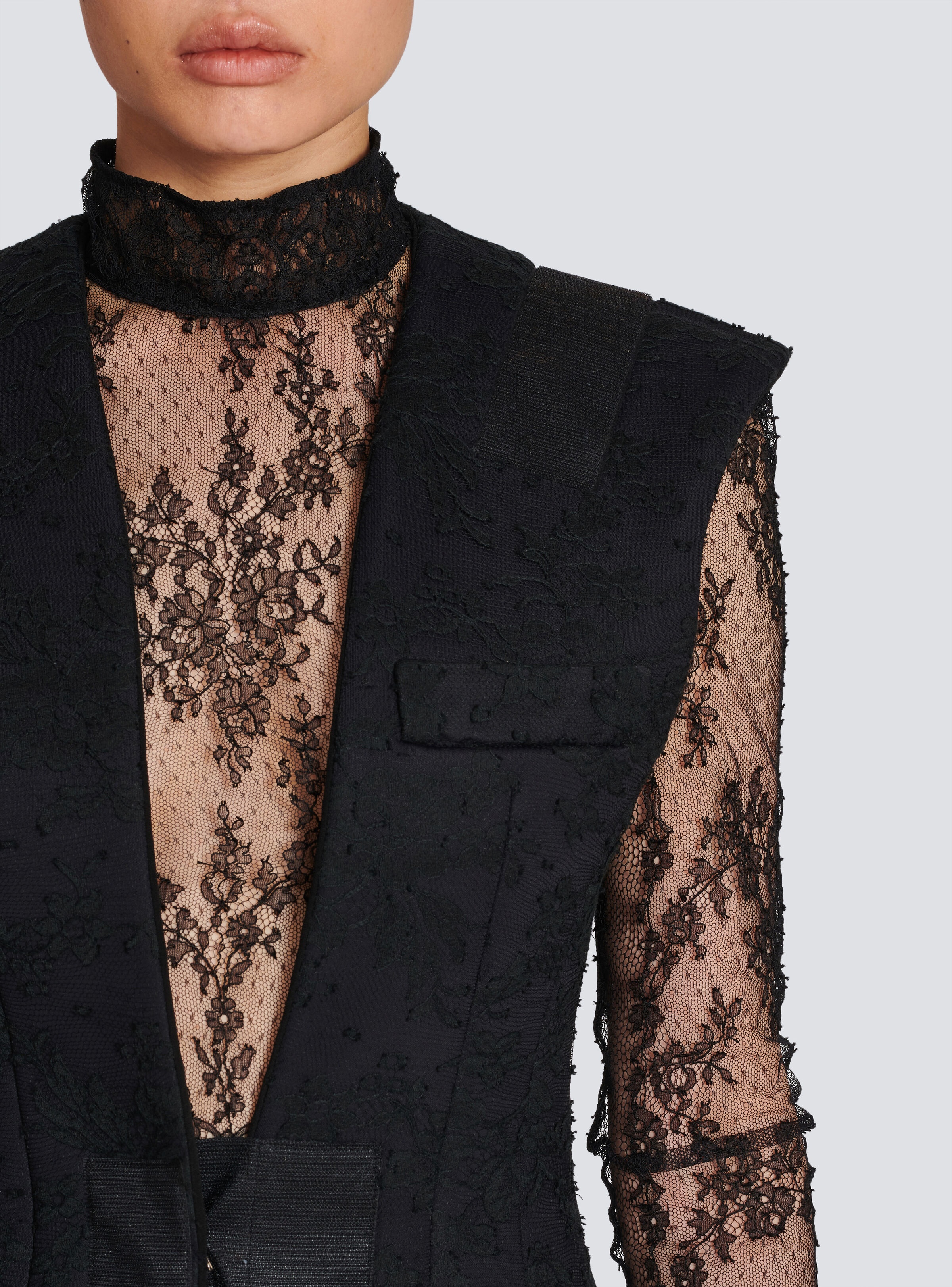 Sleeveless cotton lace blazer - 7