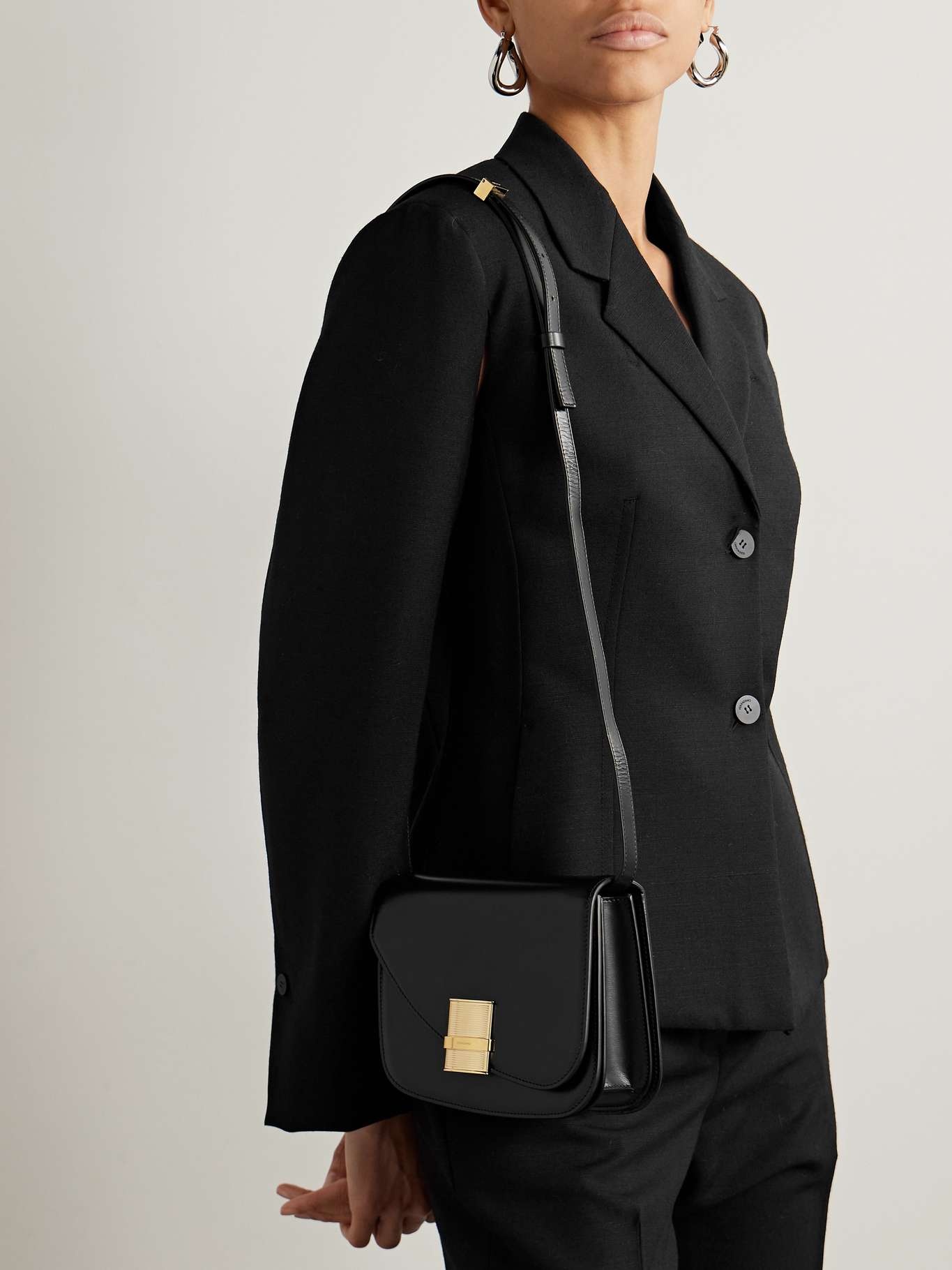 Fiamma embellished leather shoulder bag - 6