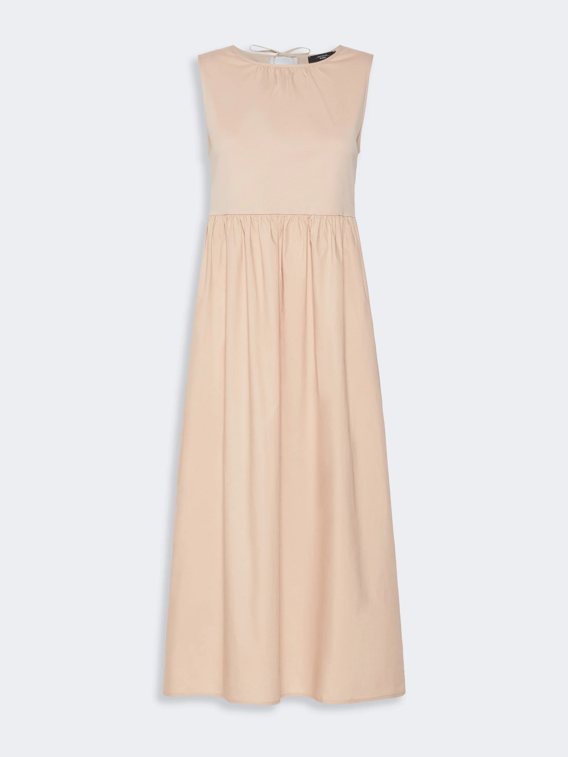 max mara weekend cotton poplin dress Classic and comfortable. This Pure cotton poplin shirt dress by Max Mara Weekend features a Shirt collar, wide-hem, long sleeves, in-seam side pockets and a full skirt. It has great Movement and