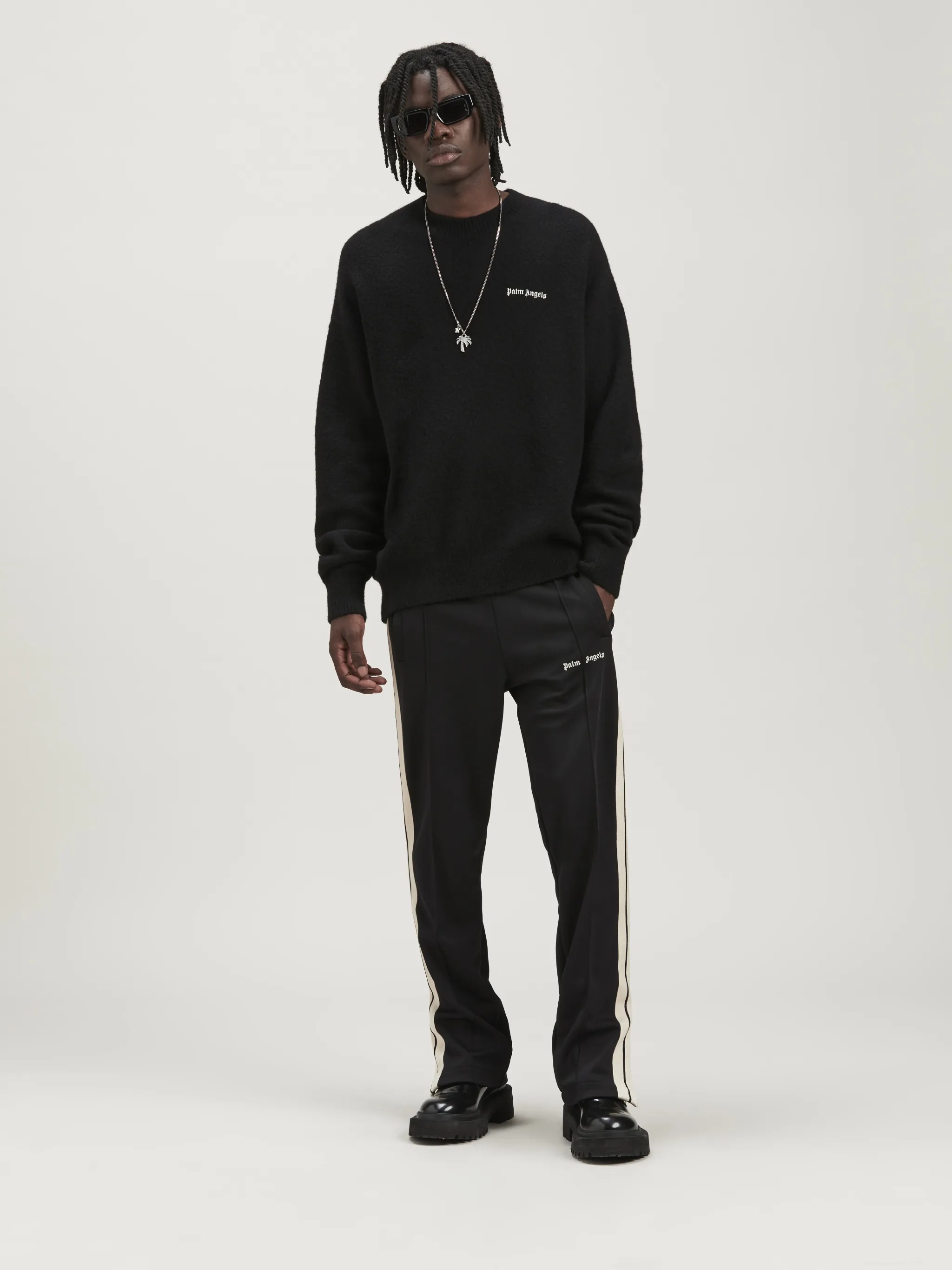Basic Logo Sweater - 2
