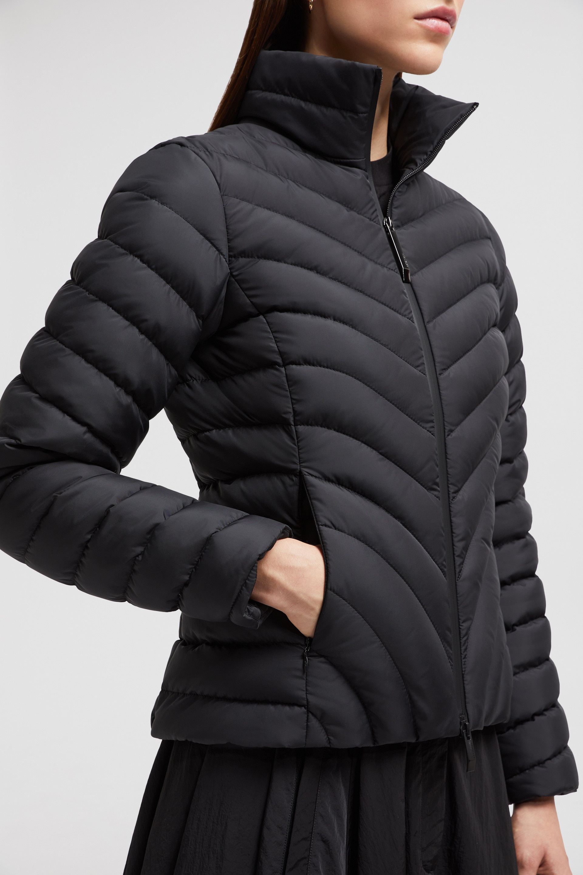 Grange Diagonal-Quilted Short Down Jacket - 6