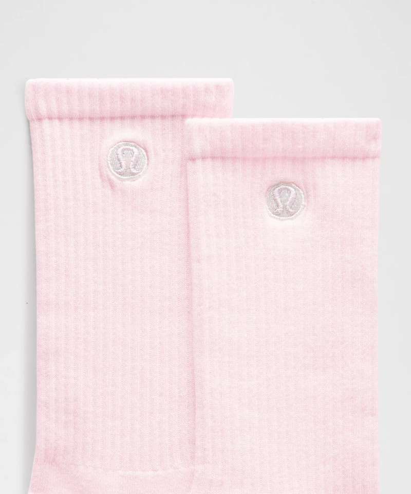 lululemon Unisex Daily Essential Crew Socks *3 Pack outlook