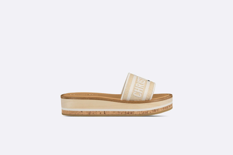 Dioriviera Dway Platform Slide 2