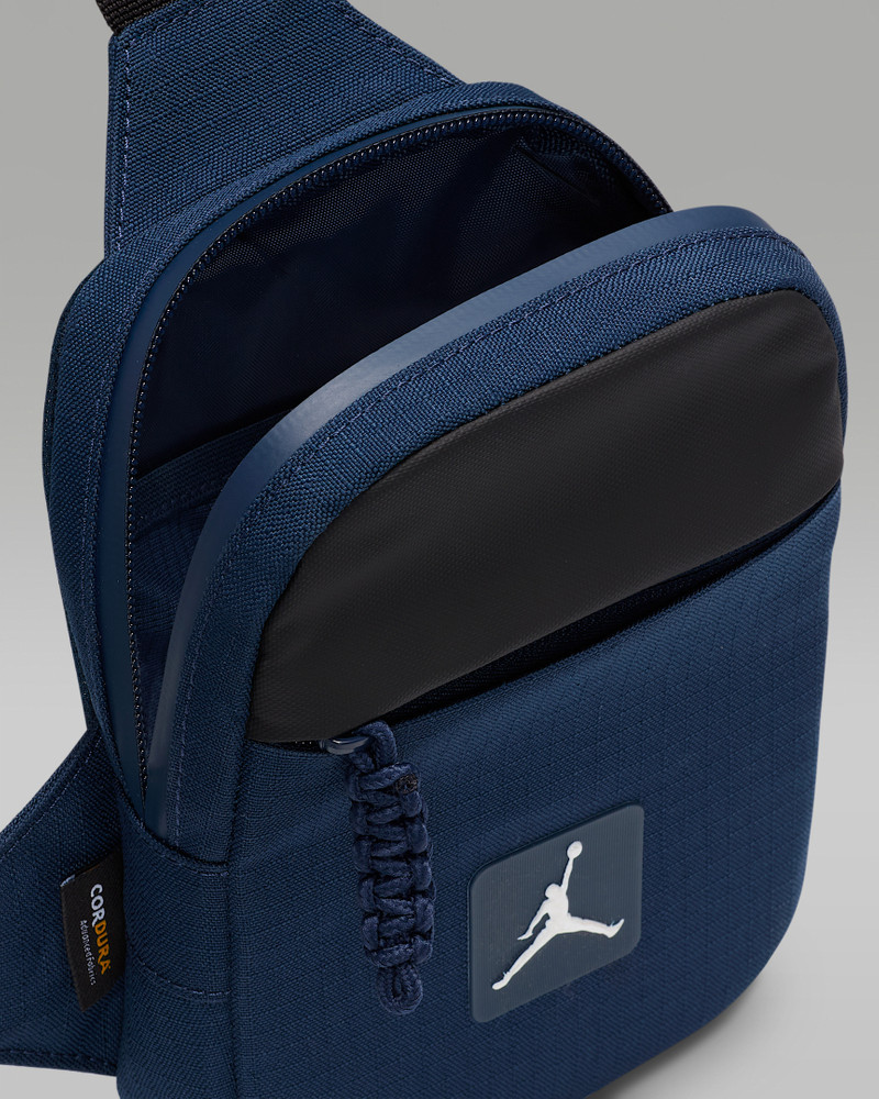 Jordan Hip Bag (1L) 4
