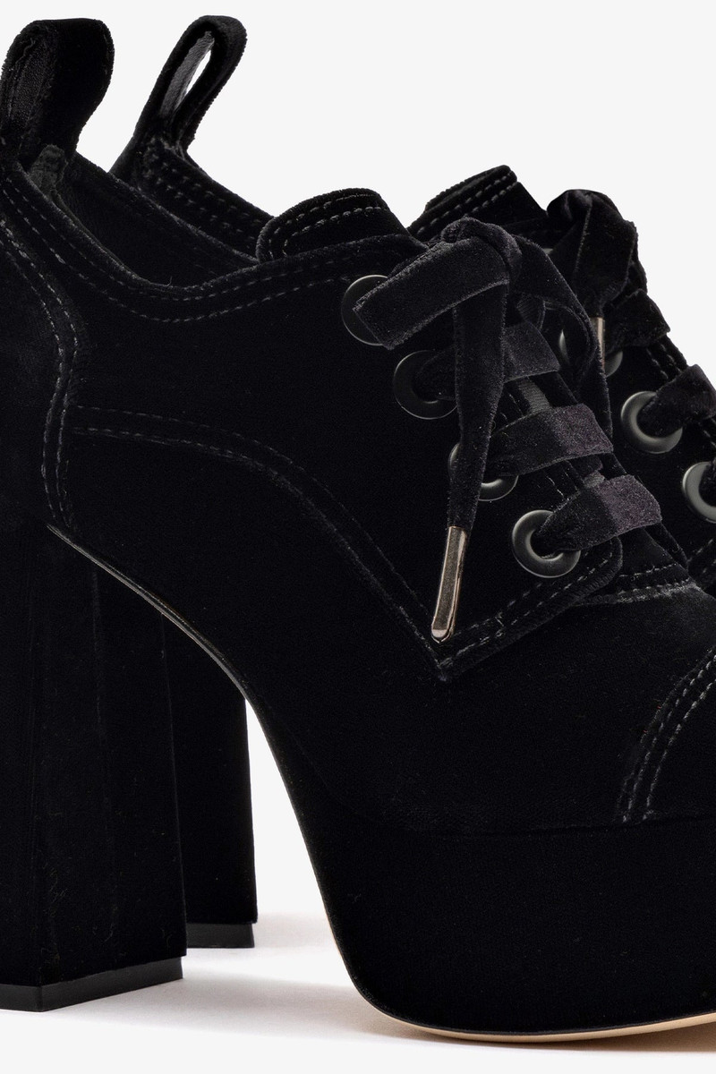 Eleonor Bootie In Black Velvet 4
