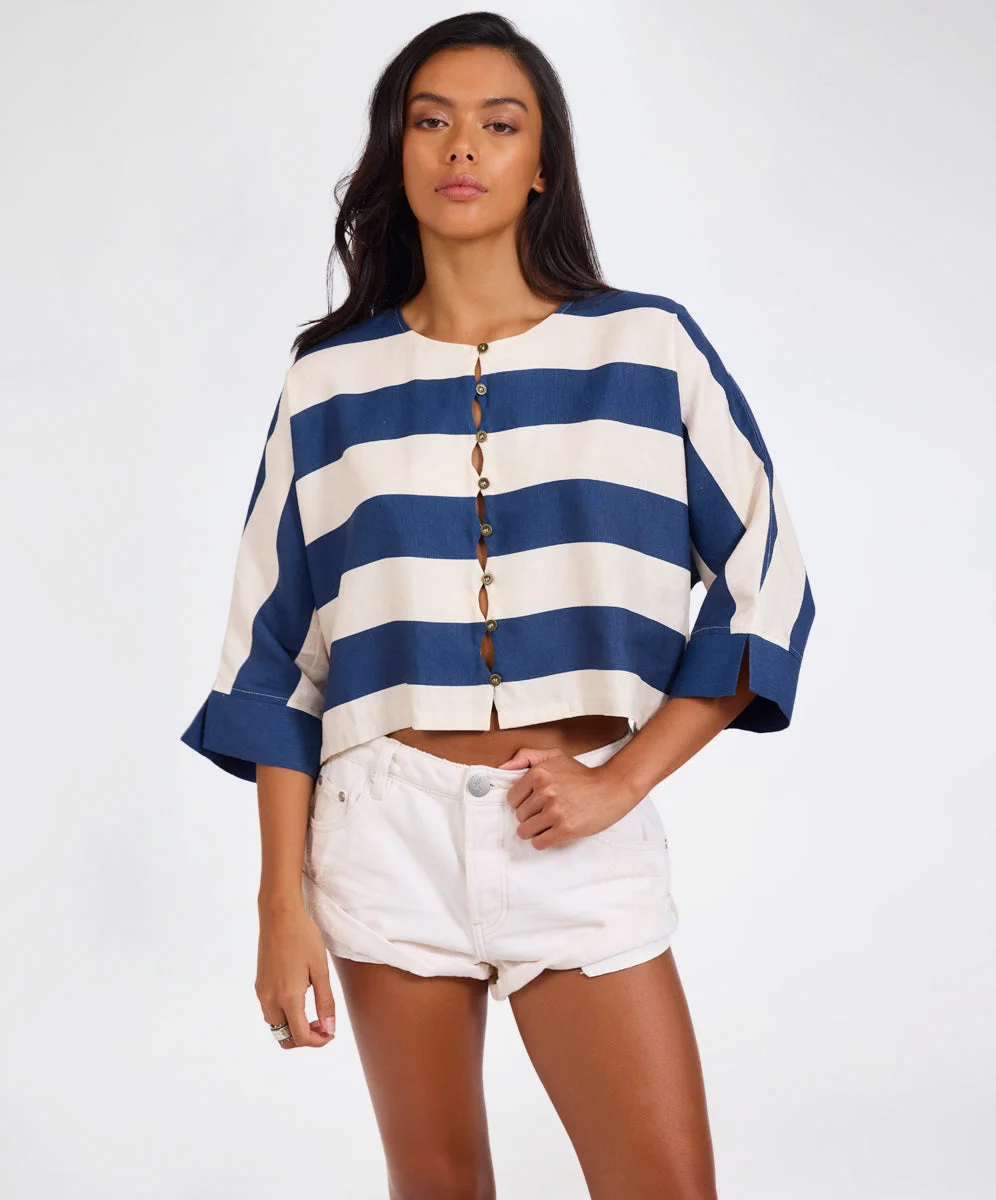 Blue Vista Linen Cropped Batwing Top - Blue Cream - 1