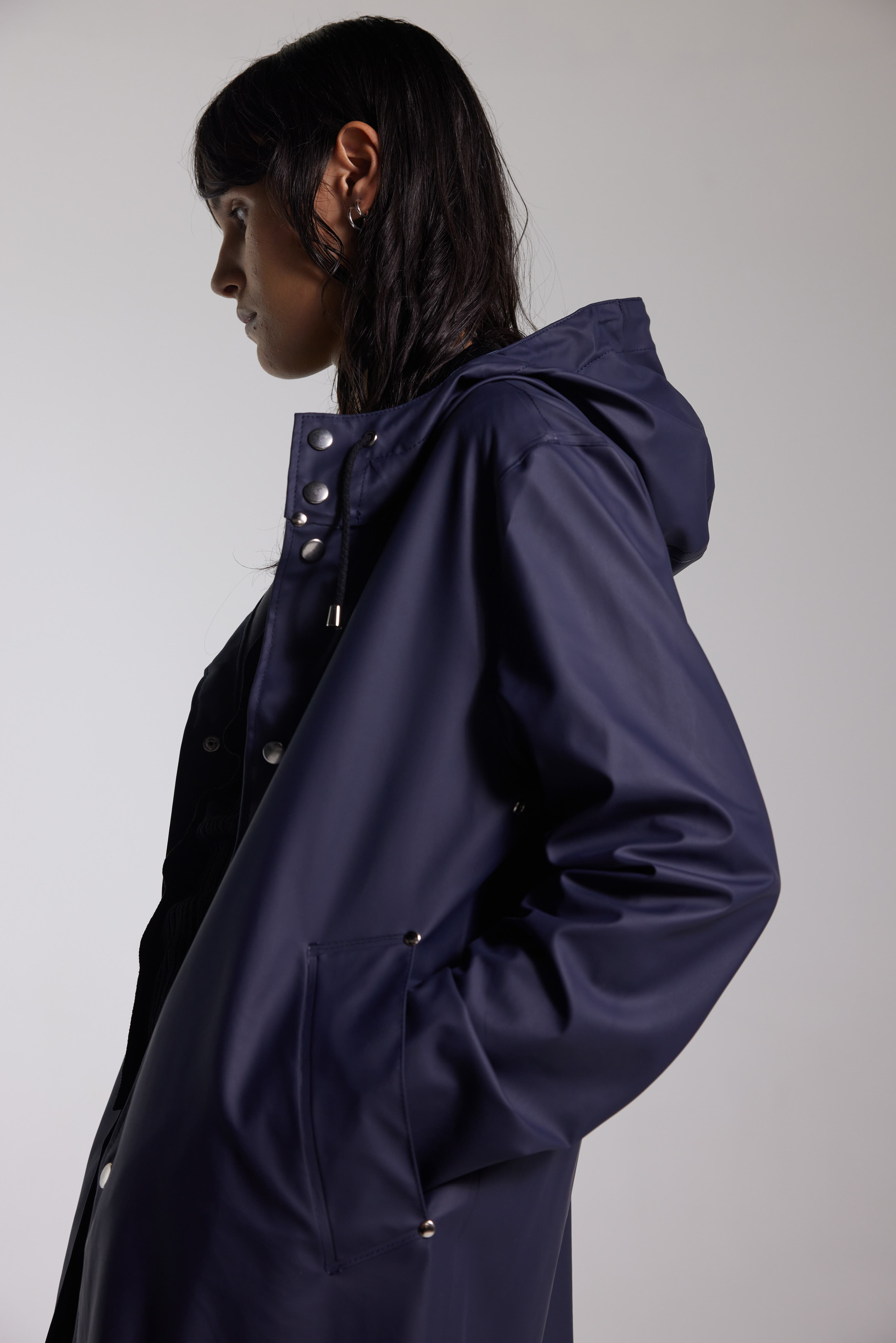 Stutterheim Stockholm Lightweight Raincoat in Navy at Nordstrom - 5