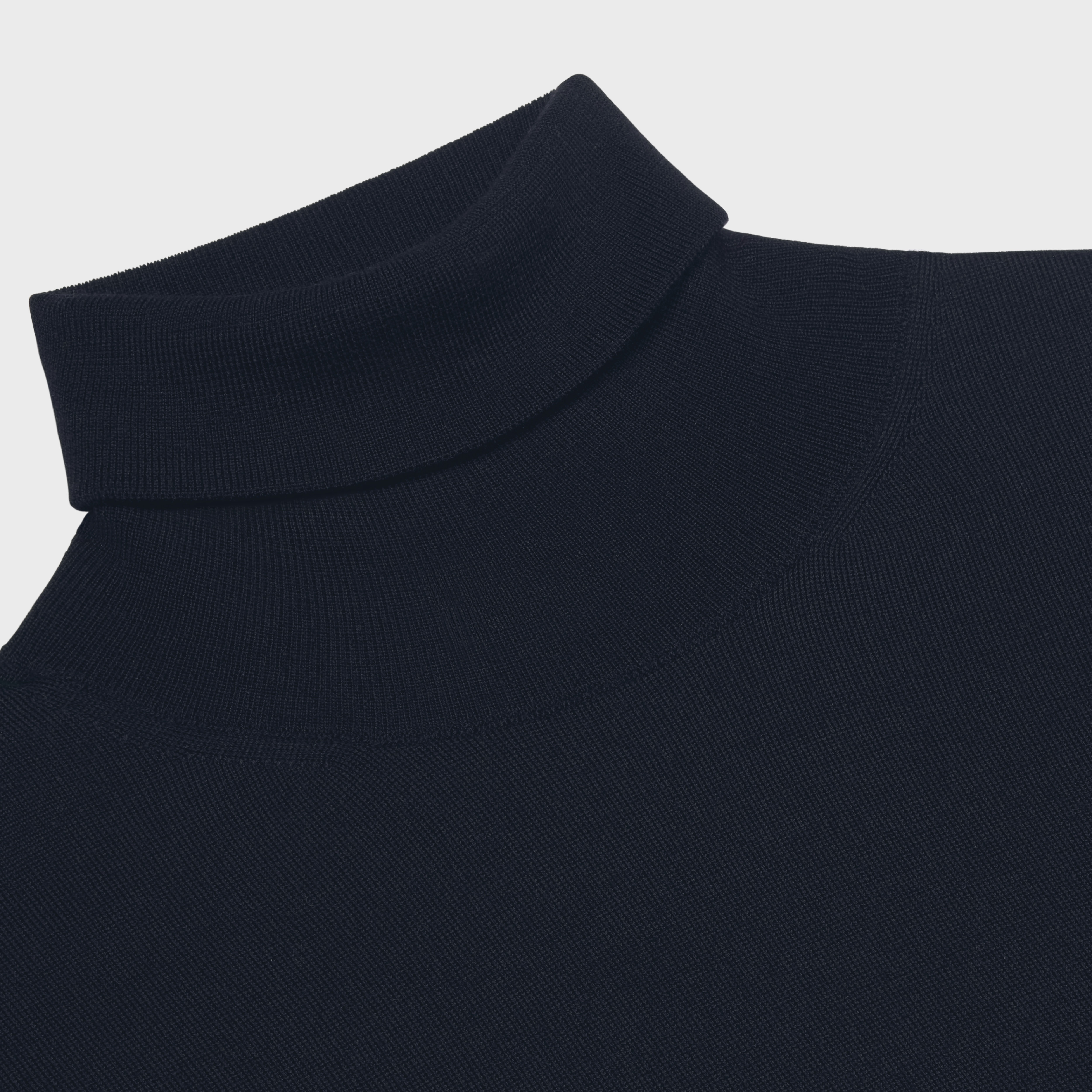 TURTLENECK SWEATER IN ICONIC MERINOS - 3