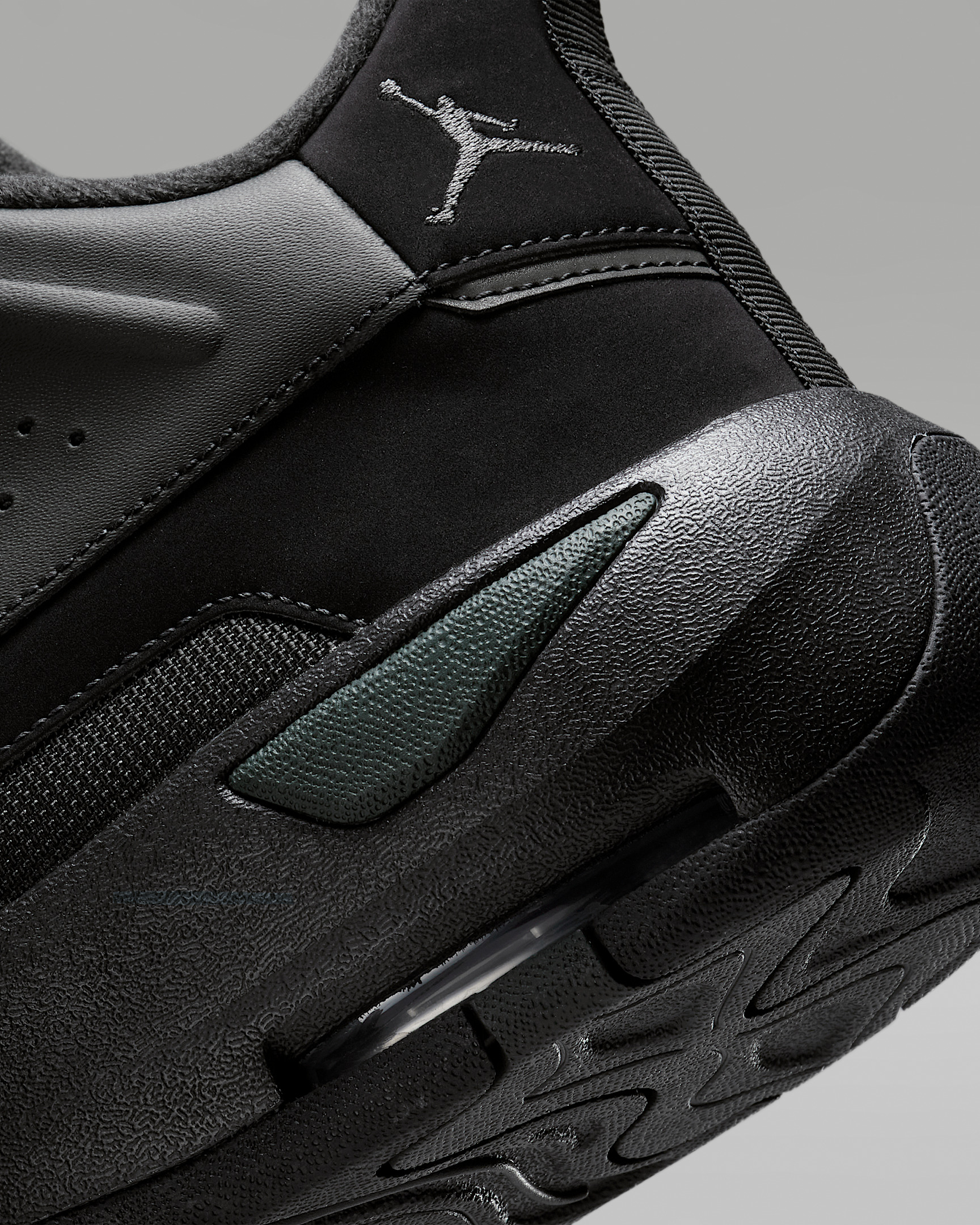Jordan Max Aura 7 Men's Shoes - 8