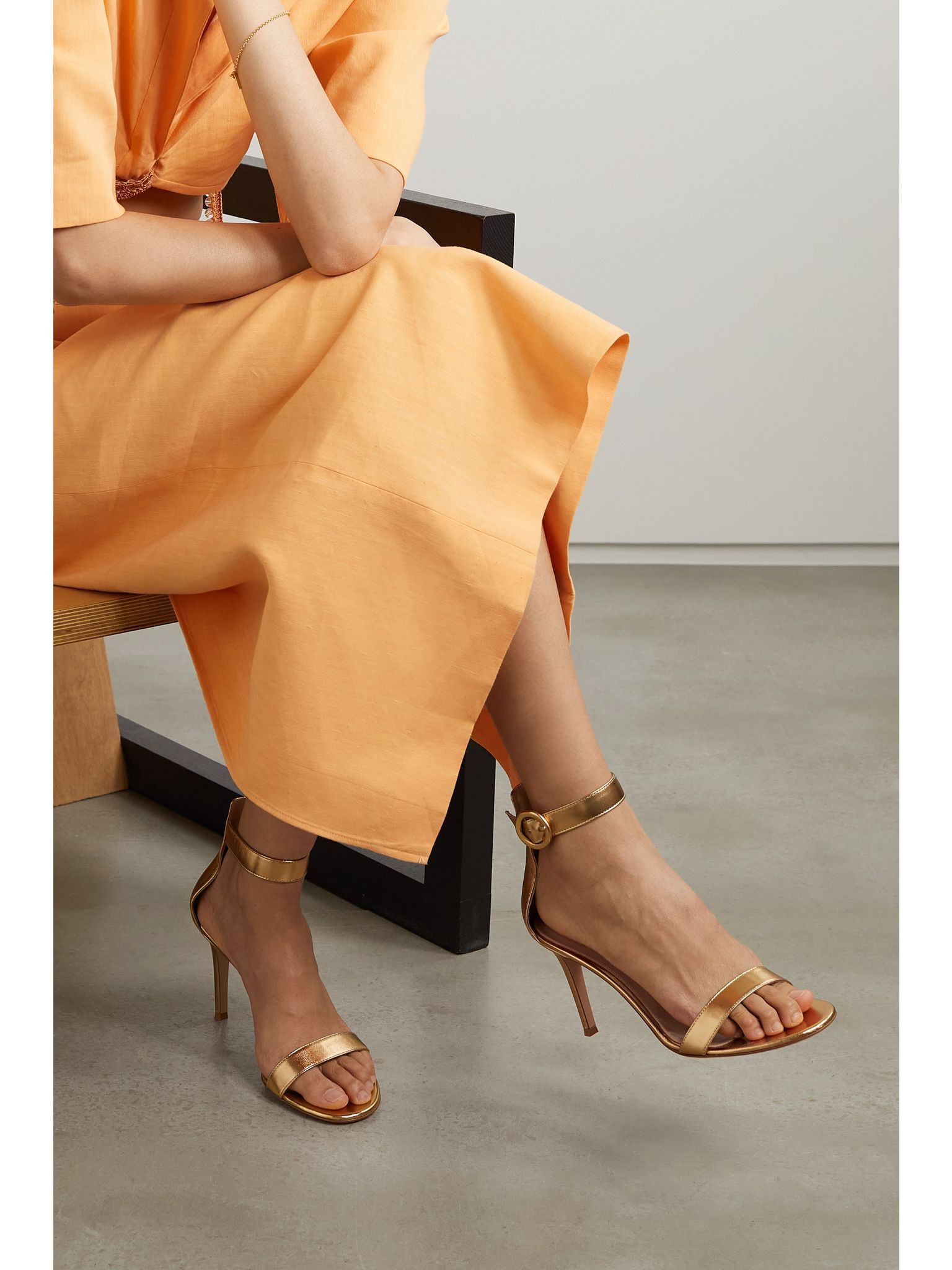 Portofino 85 metallic leather sandals Gold - 2