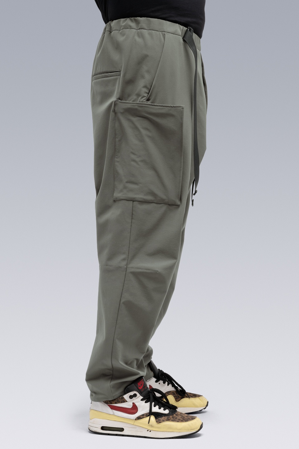 P31A-DS schoeller® Dryskin™ Drawcord Cargo Trouser Alpha Green - 3