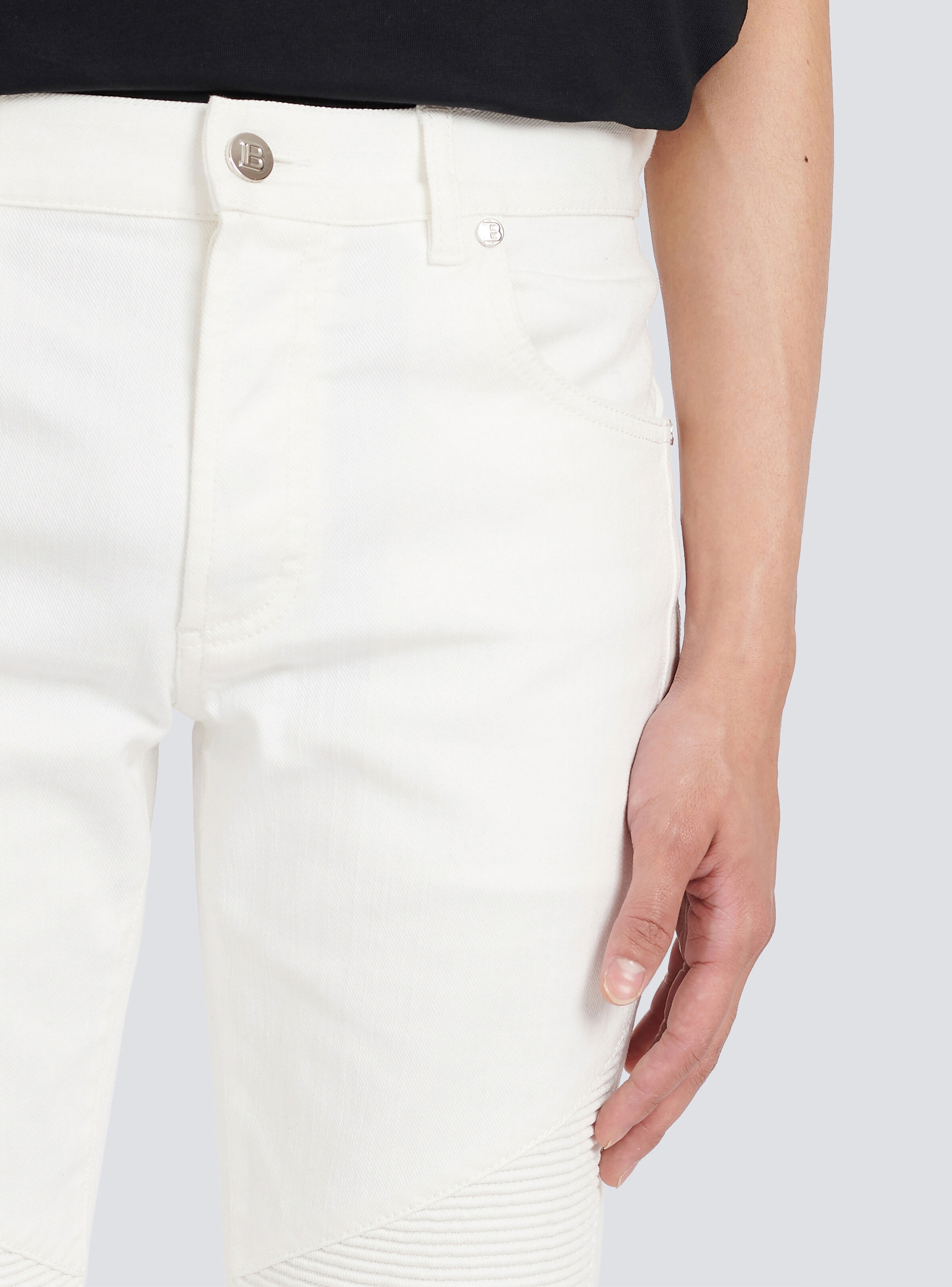 Slim cut cotton jeans - 7