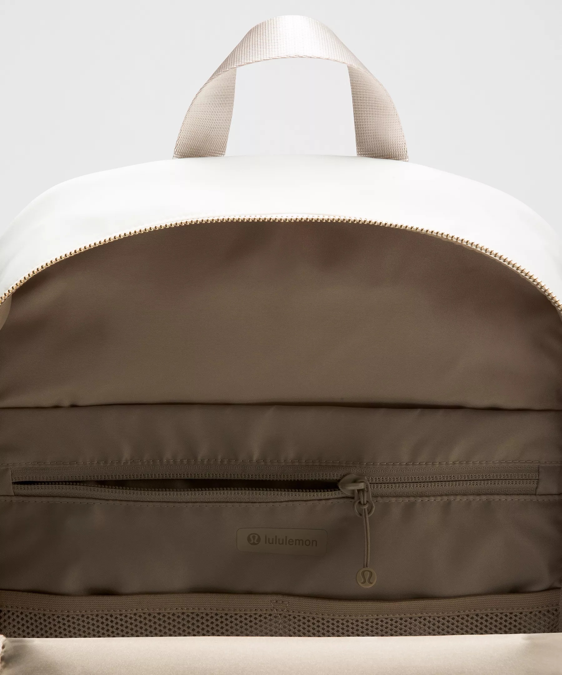 Everywhere Backpack 22L *Metal Hardware - 5