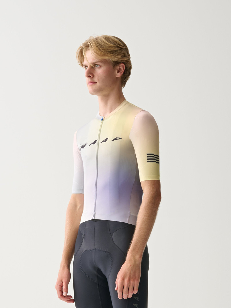 MAAP Blurred Out Pro Hex Jersey outlook