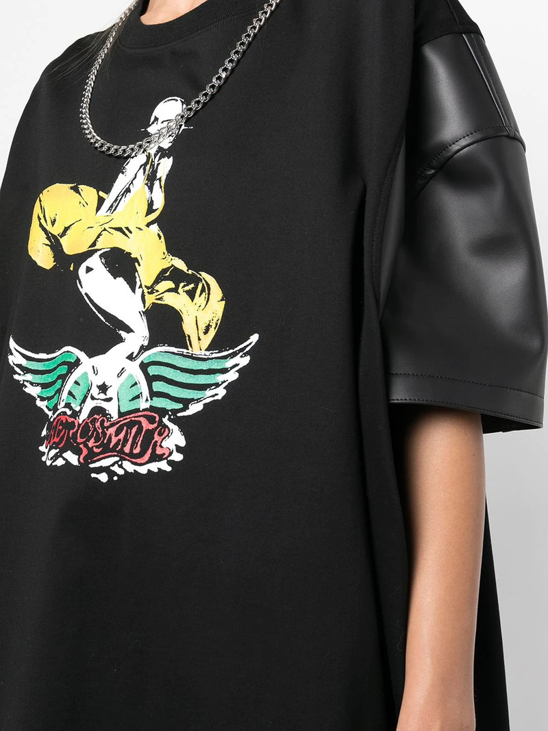 graphic-print contrast-sleeve T-shirt 5