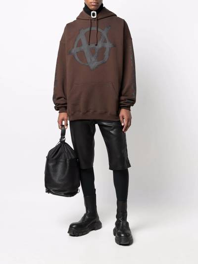 VETEMENTS Anarchy logo hoodie outlook