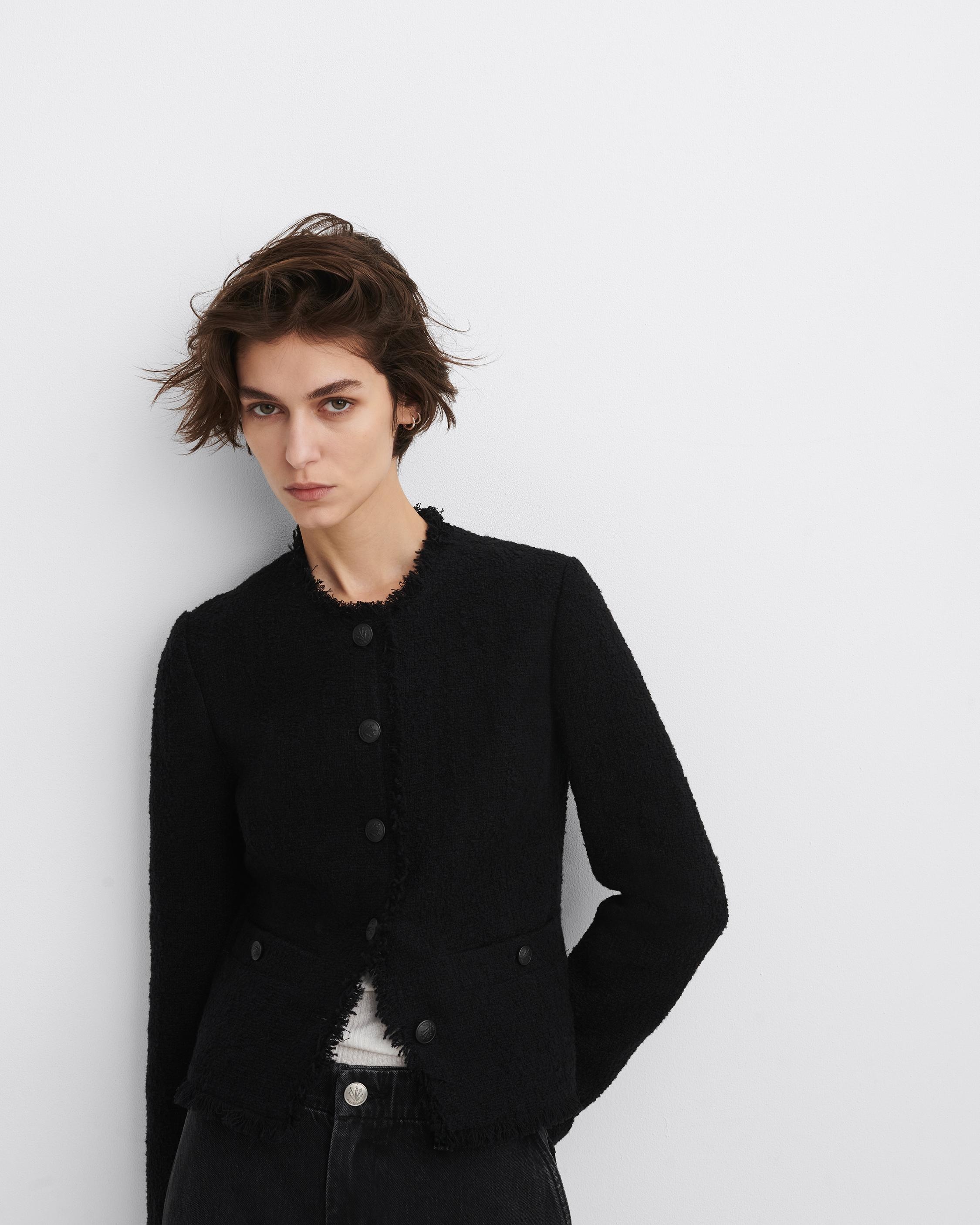 Carmen Tweed Jacket
Classic Fit - 2