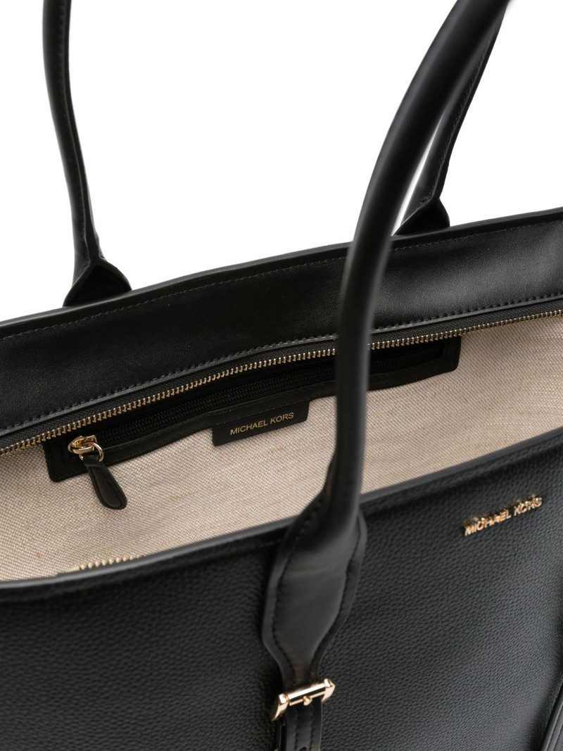 buckle tote bag 5