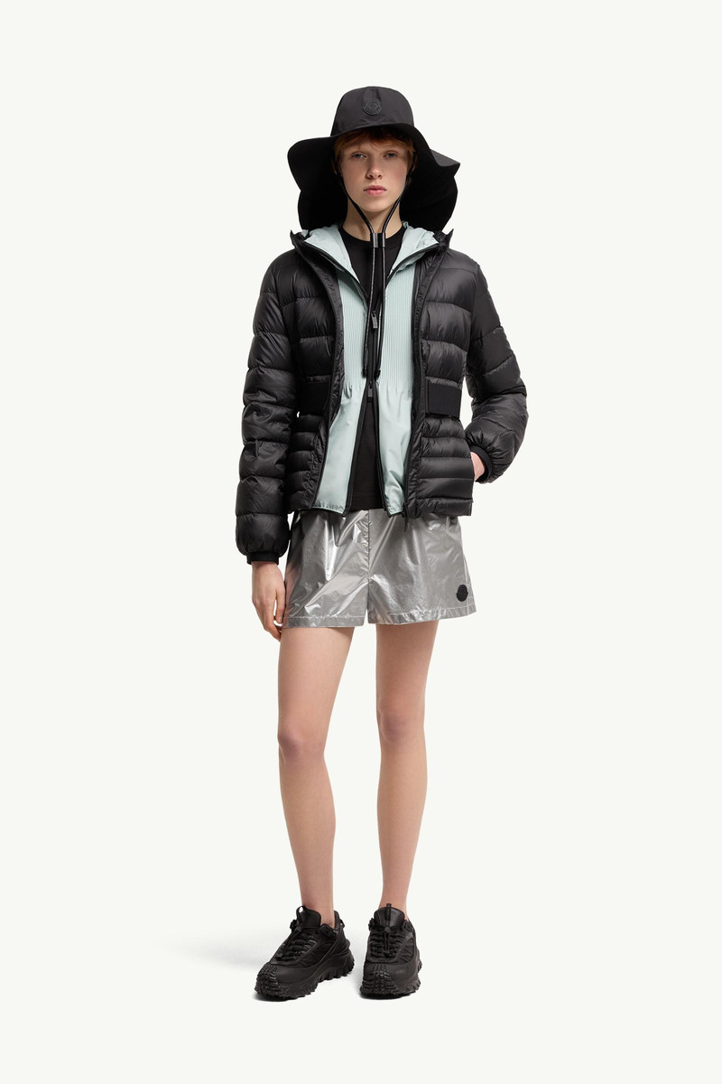 Moncler Magnolia Hooded Short Down Jacket outlook