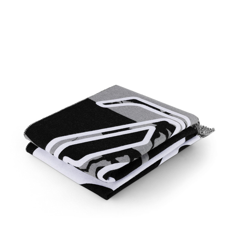 Louis Vuitton LV Ice Blanket outlook
