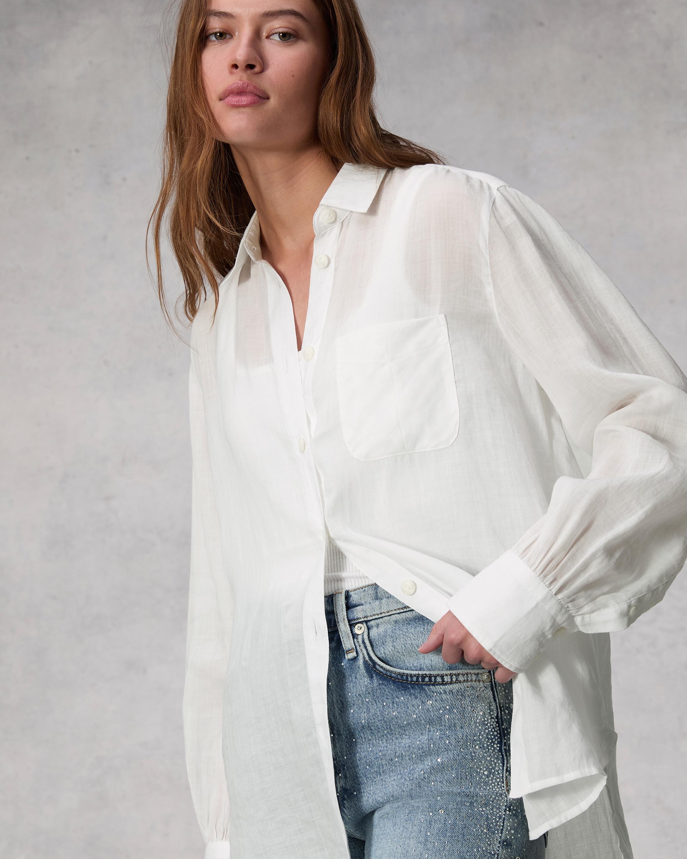 Maxine Linen Shirt
Relaxed Fit Button Down - 6