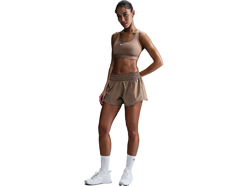Nike Swoosh Medium Support Bra - 1