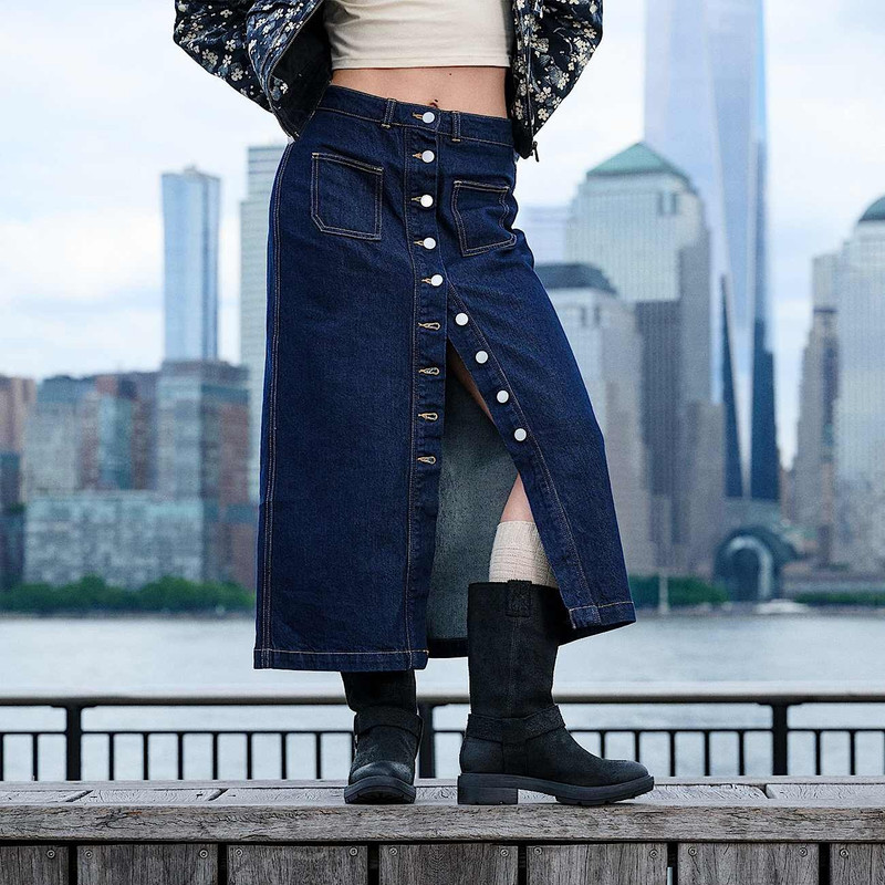 Women's Brimfield Tall Pull On Boot 5