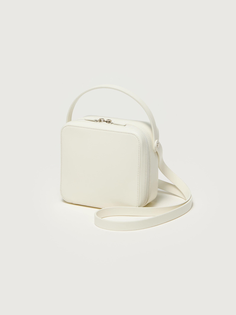 LEATHER SHOULDER BAG MADE BY AETA 1