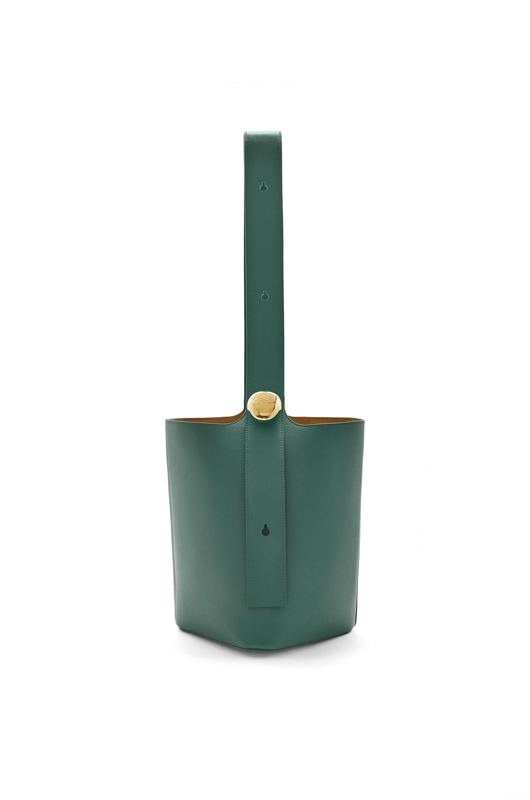 Medium Pebble bucket in smooth calfskin - 3