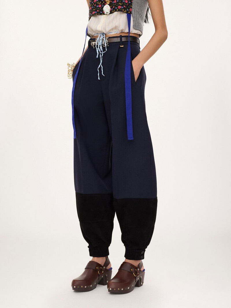 HIGH-RISE BARREL PANTS IN WOOL CRÊPE & SUEDE LEATHER 3