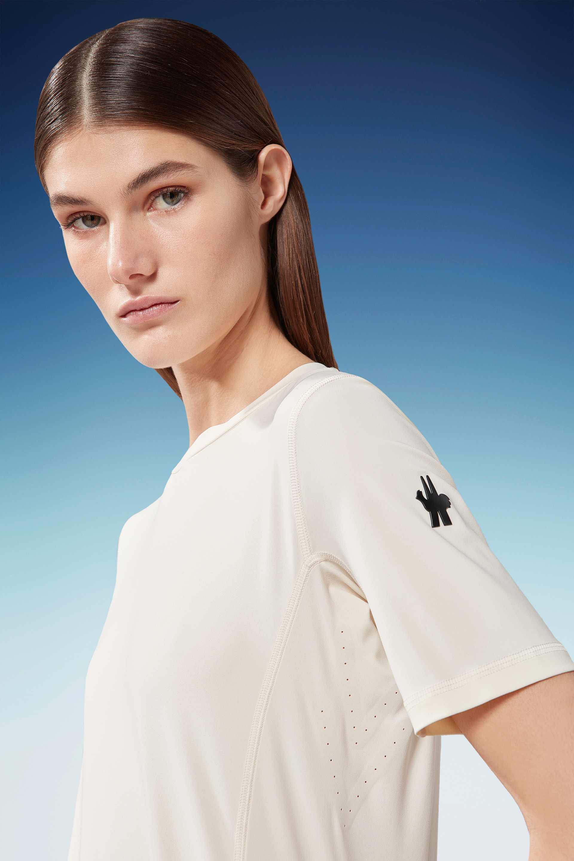 Activewear T-Shirt - 3