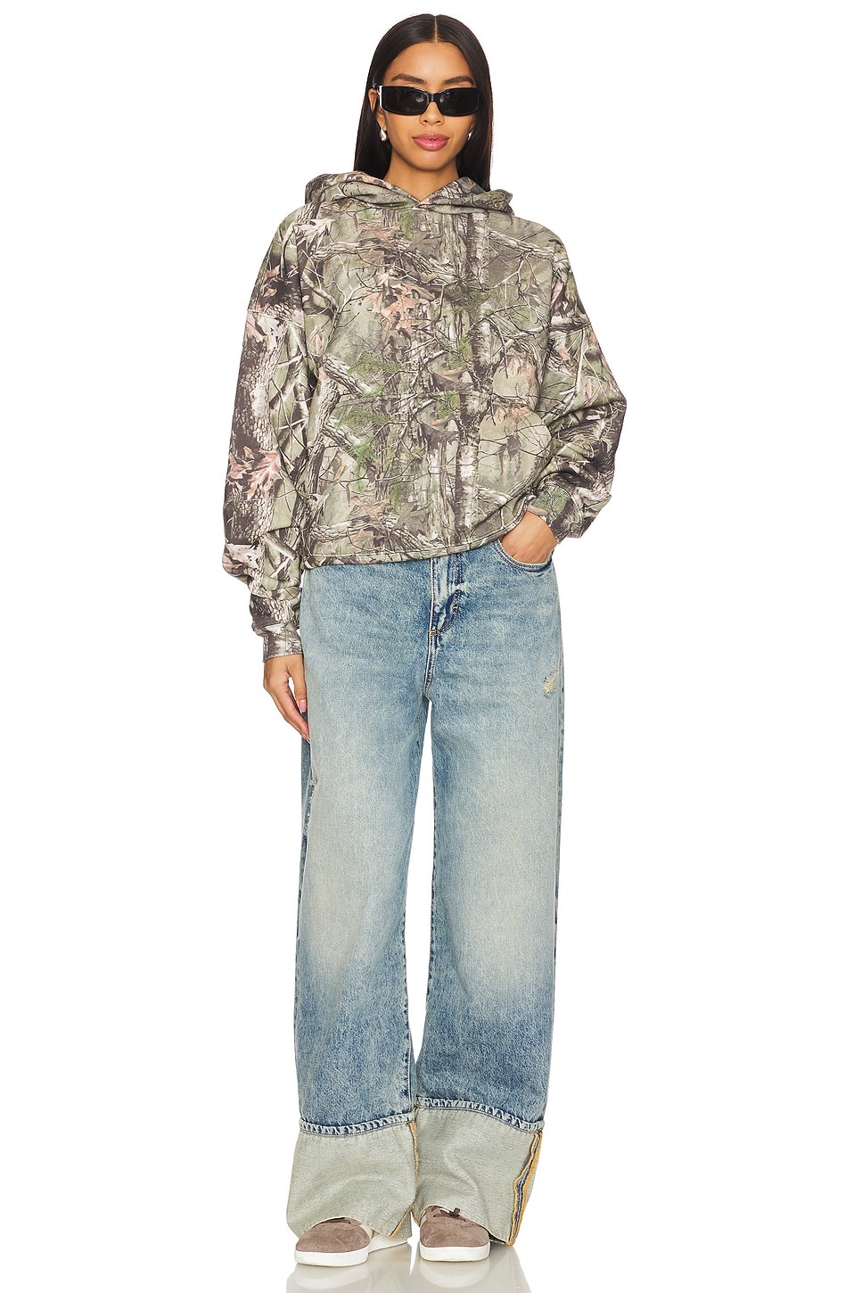 x REVOLVE Oversized Sweatshirt - 4