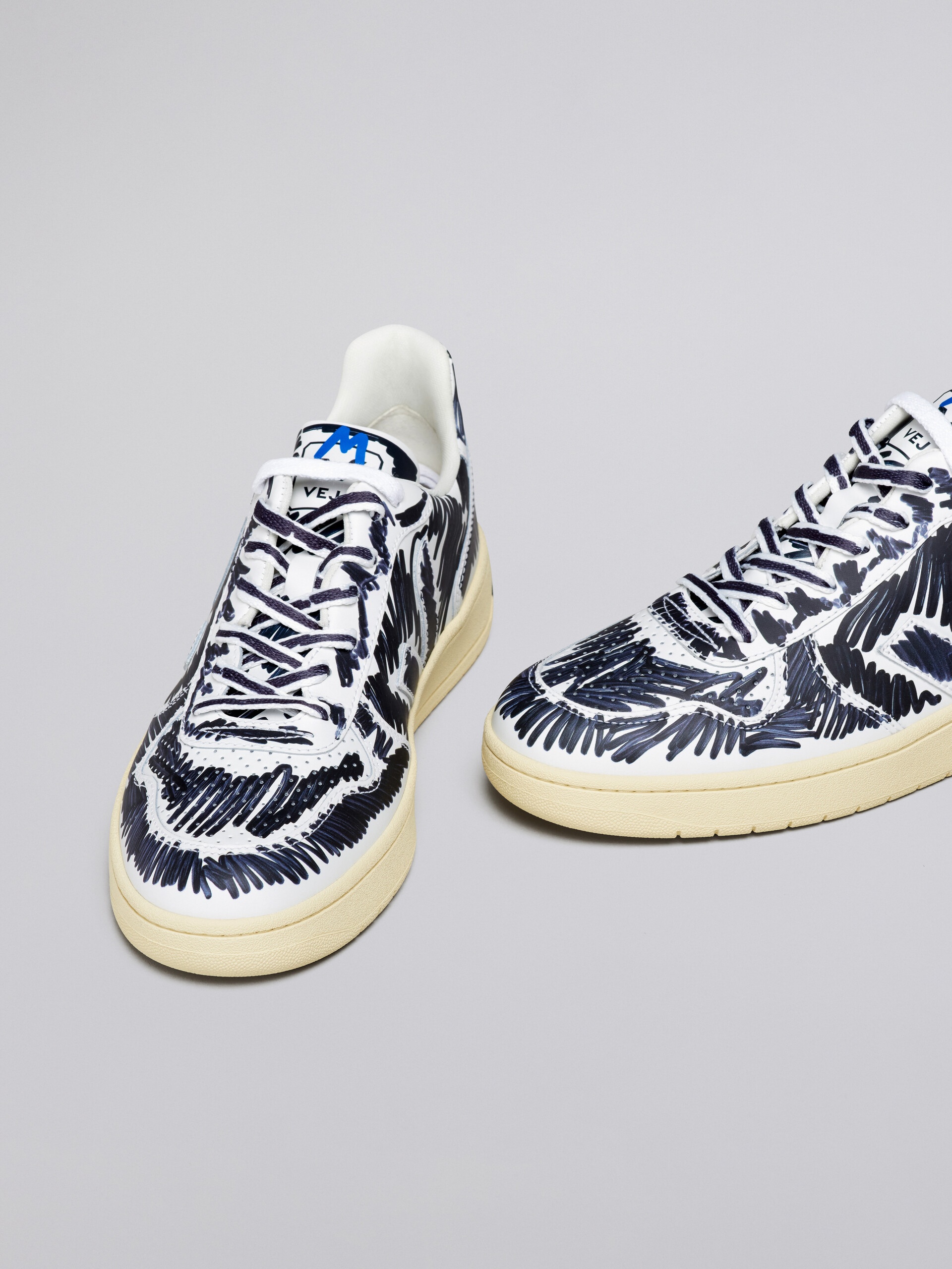 V-10 VEJA X MARNI - 5
