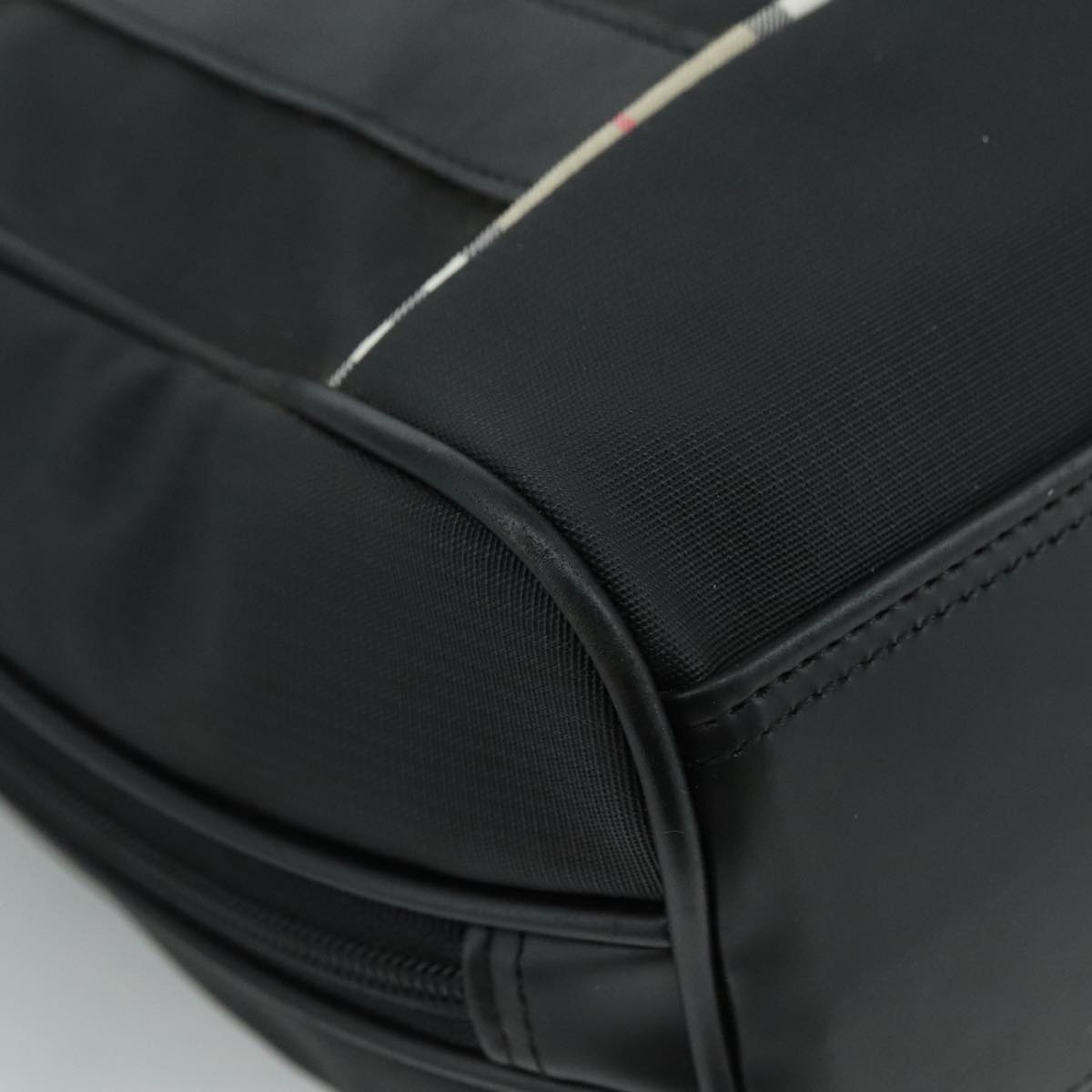 Burberry Golf Hand Bag Nylon Black - 11