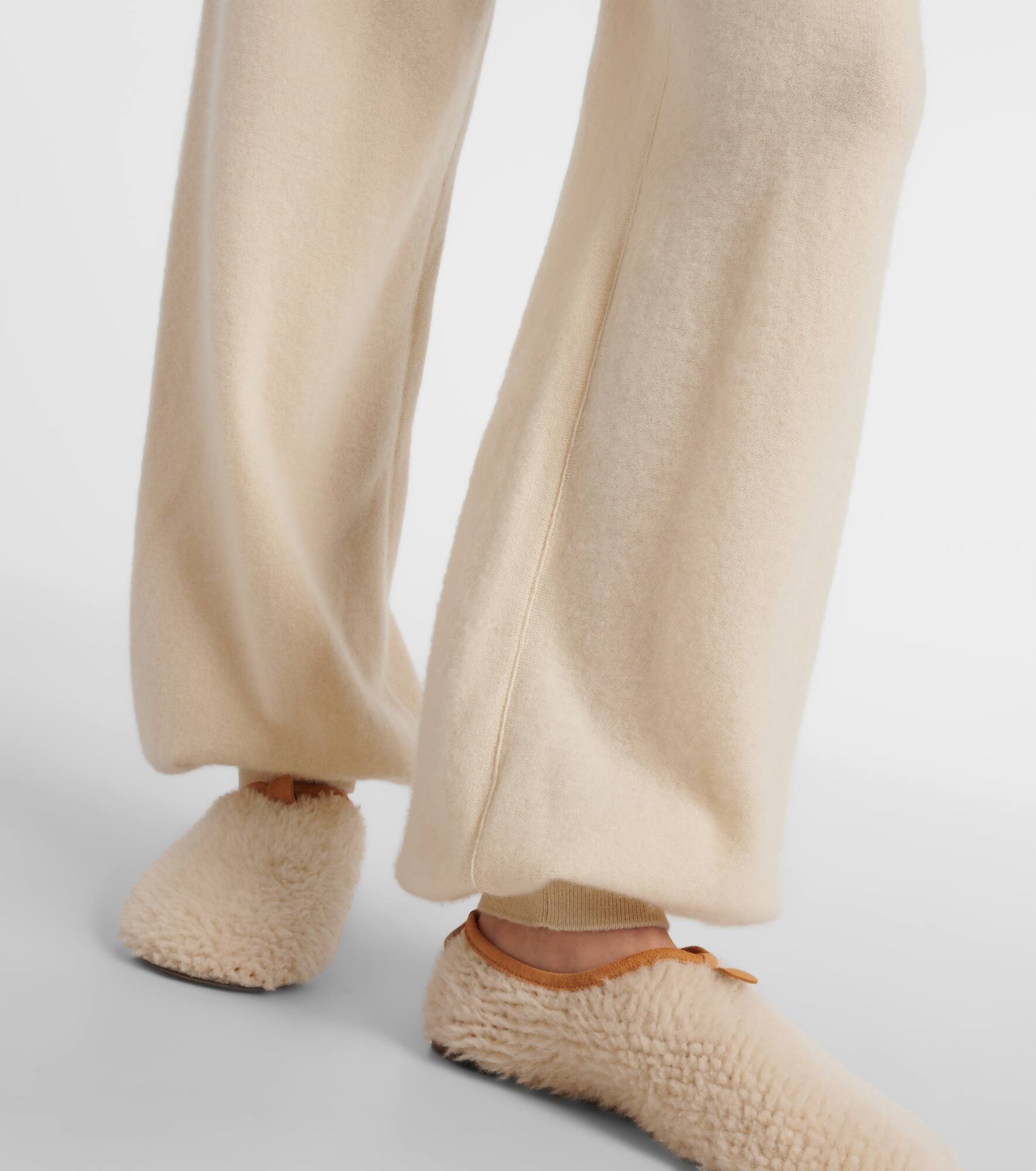 Alpe cashmere sweatpants - 5