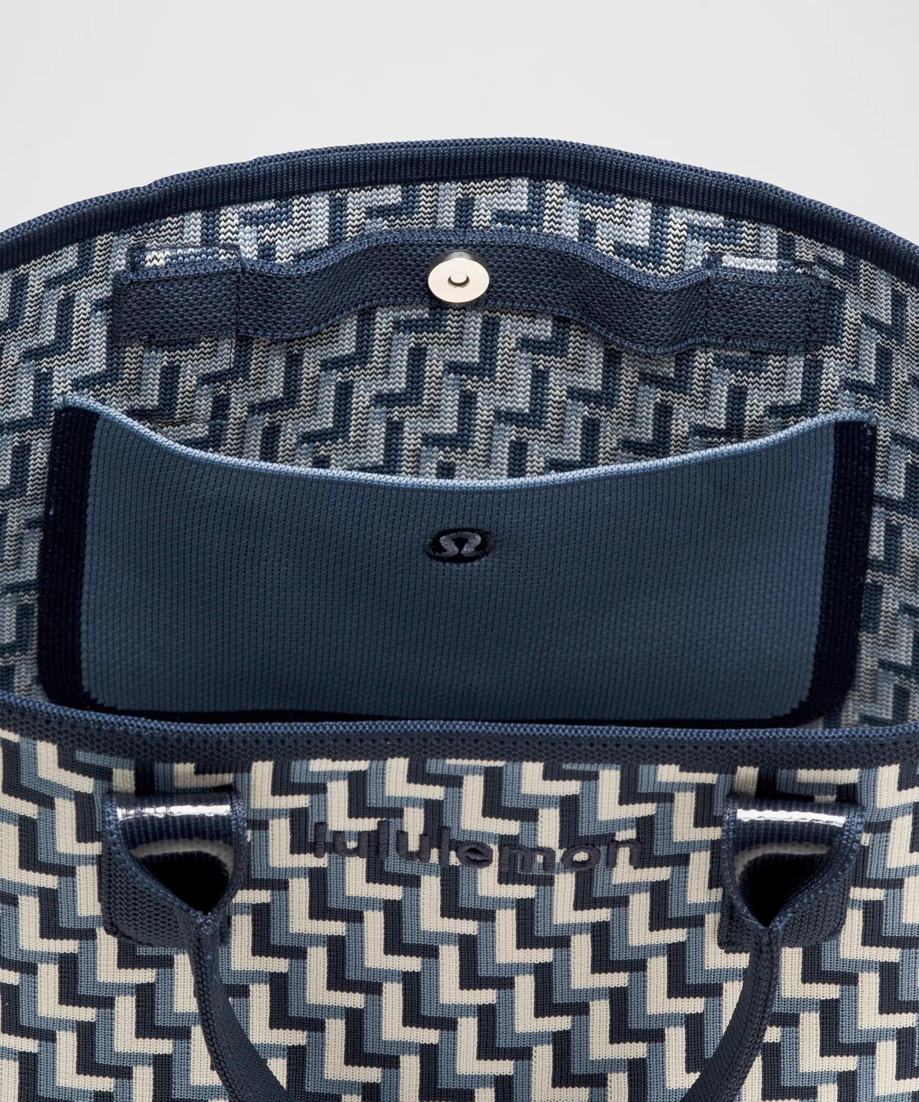 Classic Knit Small Tote Bag 8L - 6
