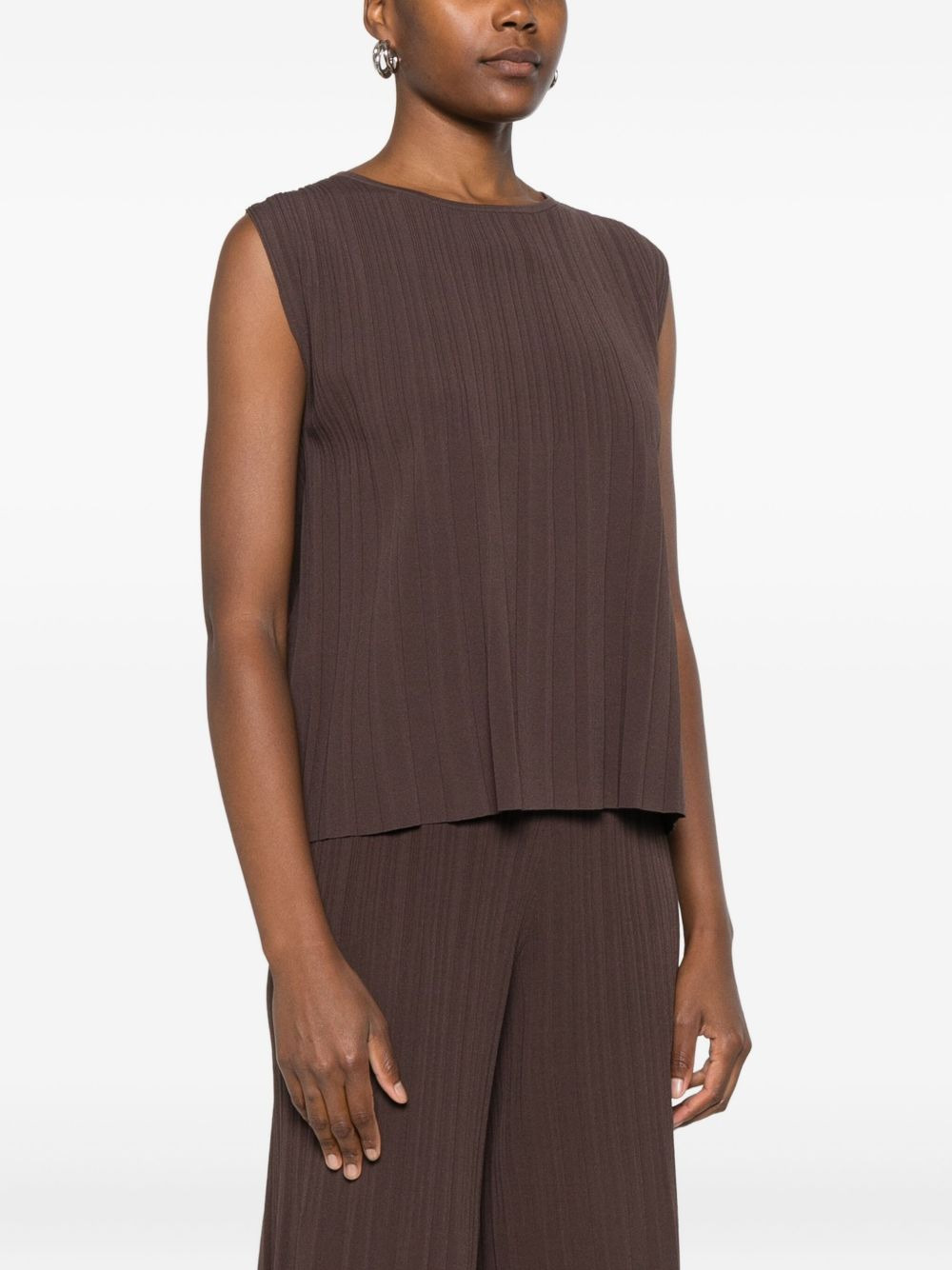 pleated sleeveless top - 3